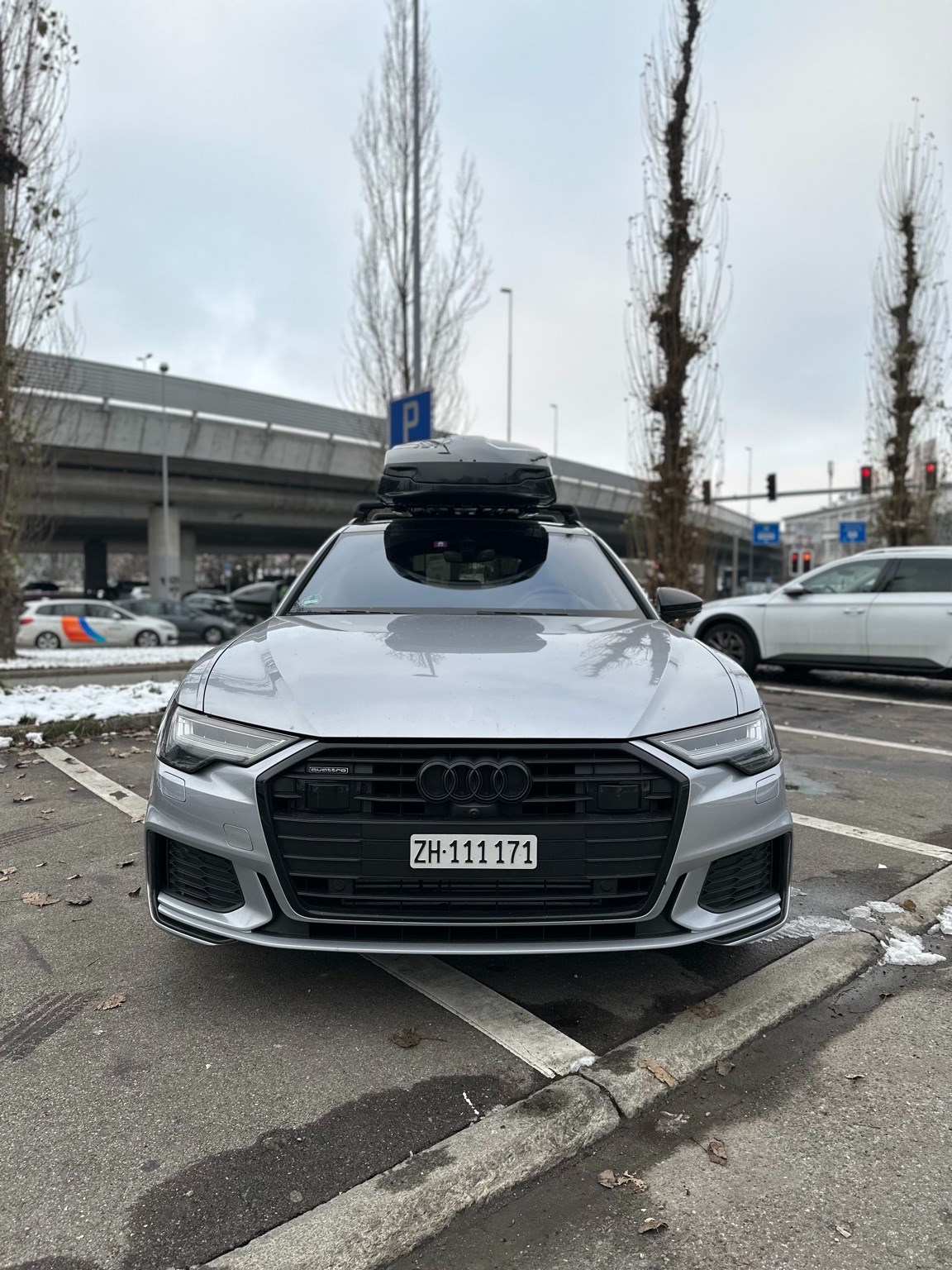 AUDI A6 Avant 45 TFSI Sport Attraction S-tronic quattro-image-4