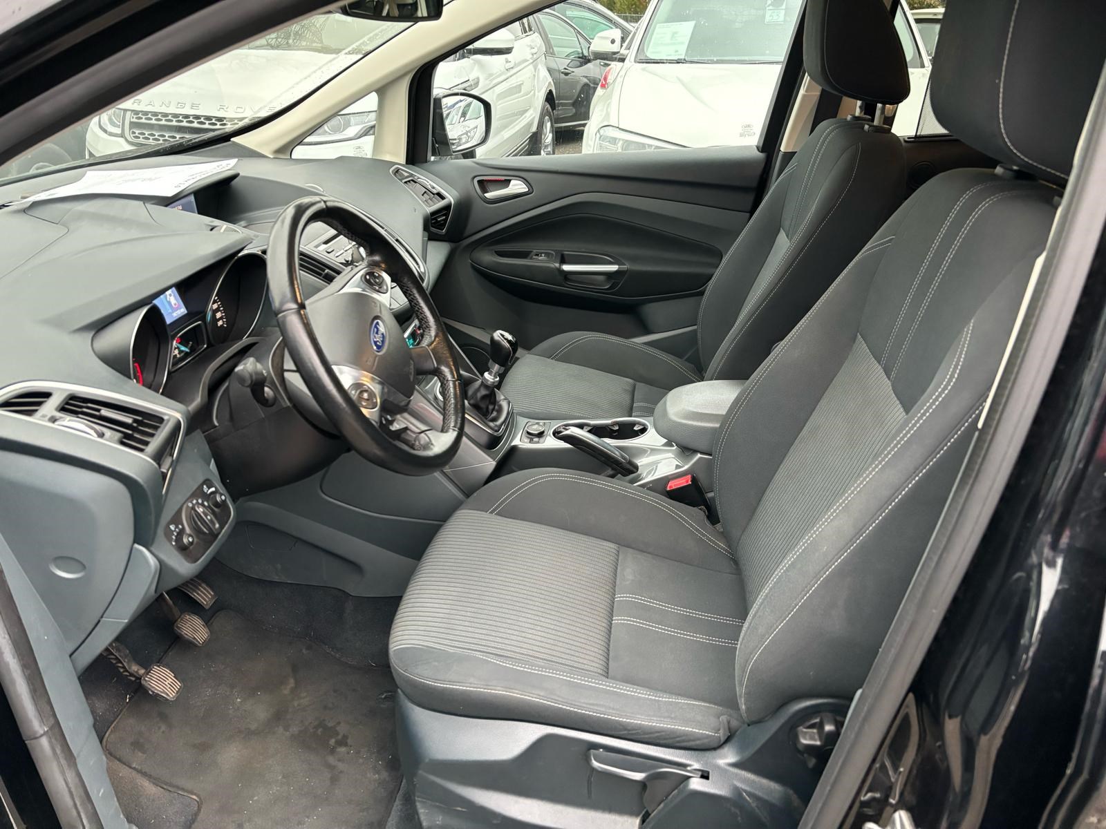 FORD Grand C-Max 1.0 SCTi Titanium-image-6