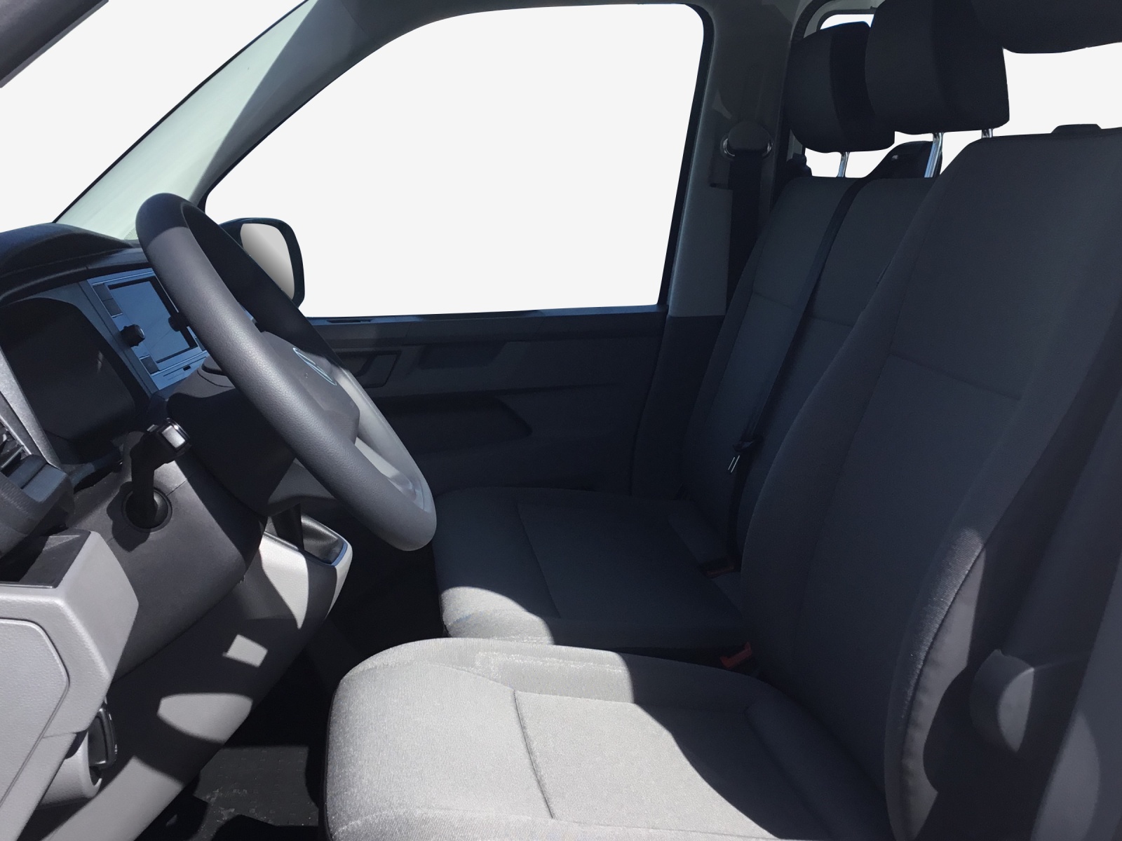 VW T6.1 2.0 TDI Entry-image-6
