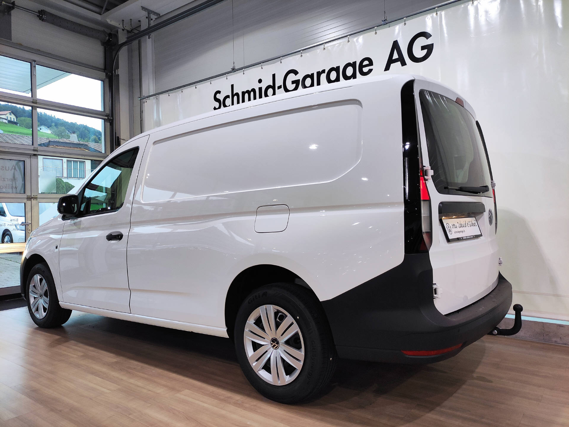 VW Caddy Maxi Kaw. 2.0 TDI 102 BlueMT Entry-image-15