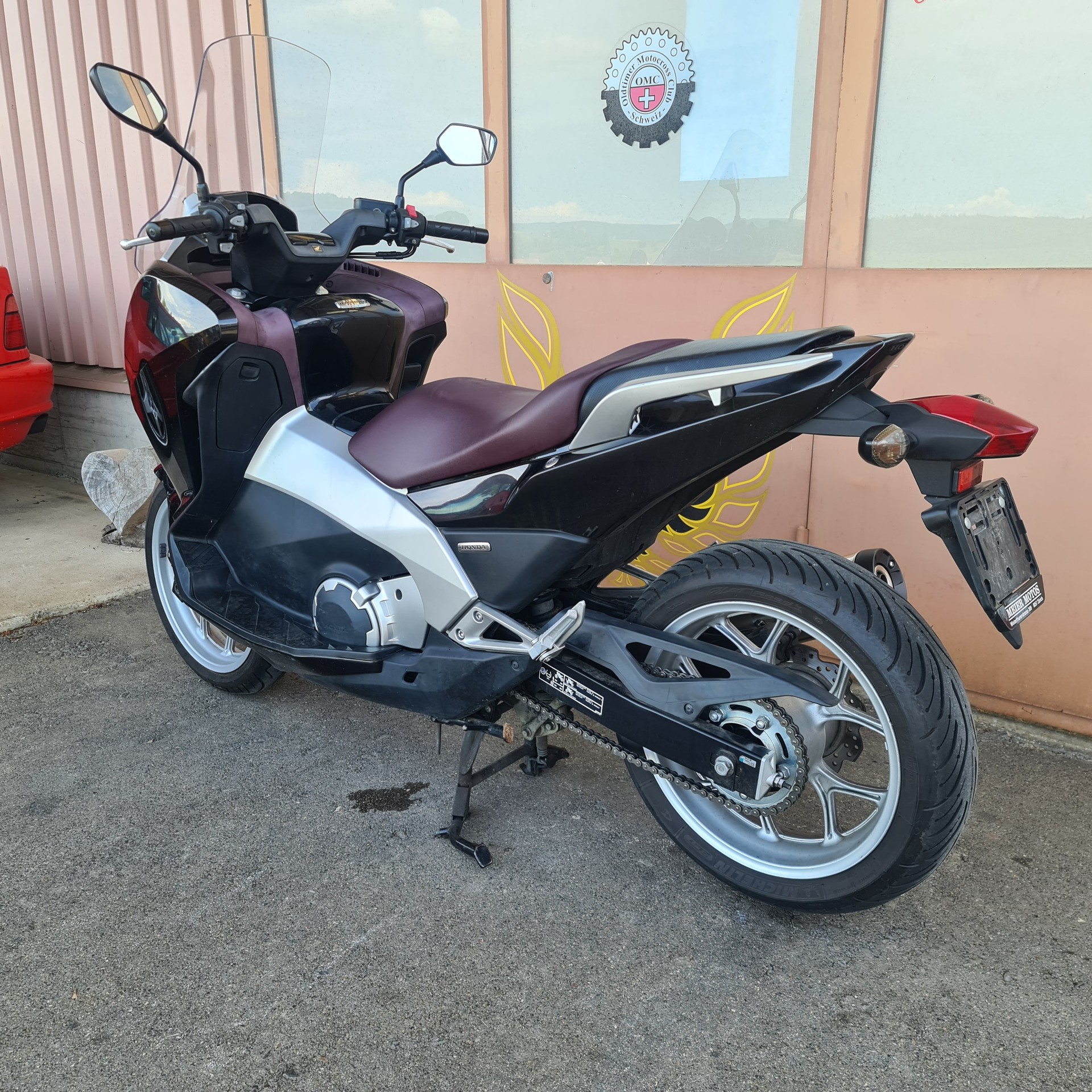 HONDA NC 700 D Integra ABS-image-2