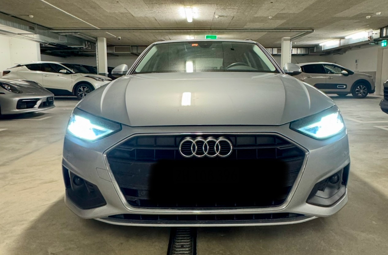 AUDI A4 Avant S-tronic