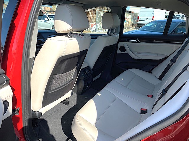 BMW X4 20d xDrive-image-8