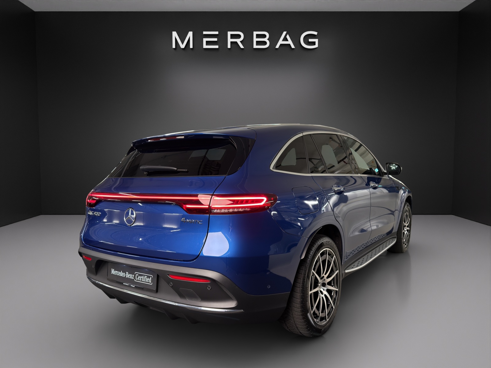MERCEDES-BENZ EQC 400 4Matic-image-7