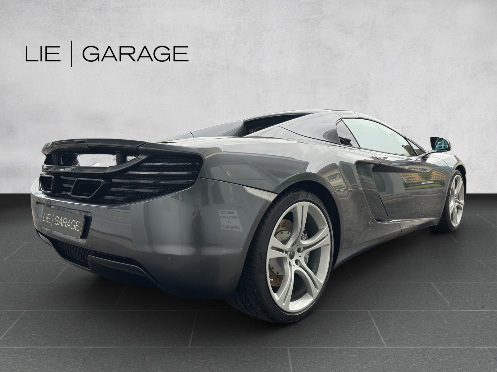 McLAREN MP4-12C SPIDER-showroom-element-3