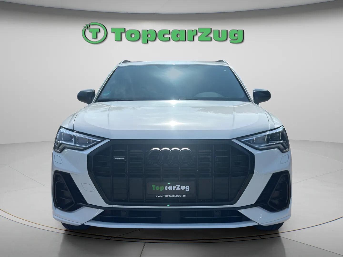 AUDI Q3 40 TFSI S line quattro S-tronic-image-2