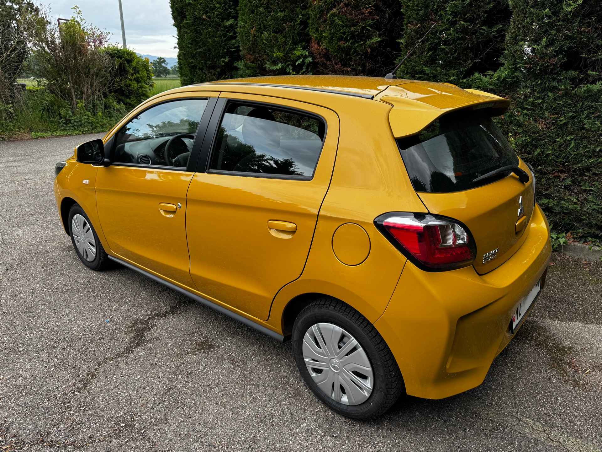 MITSUBISHI Space Star 1.2 CVT Inform-image-2