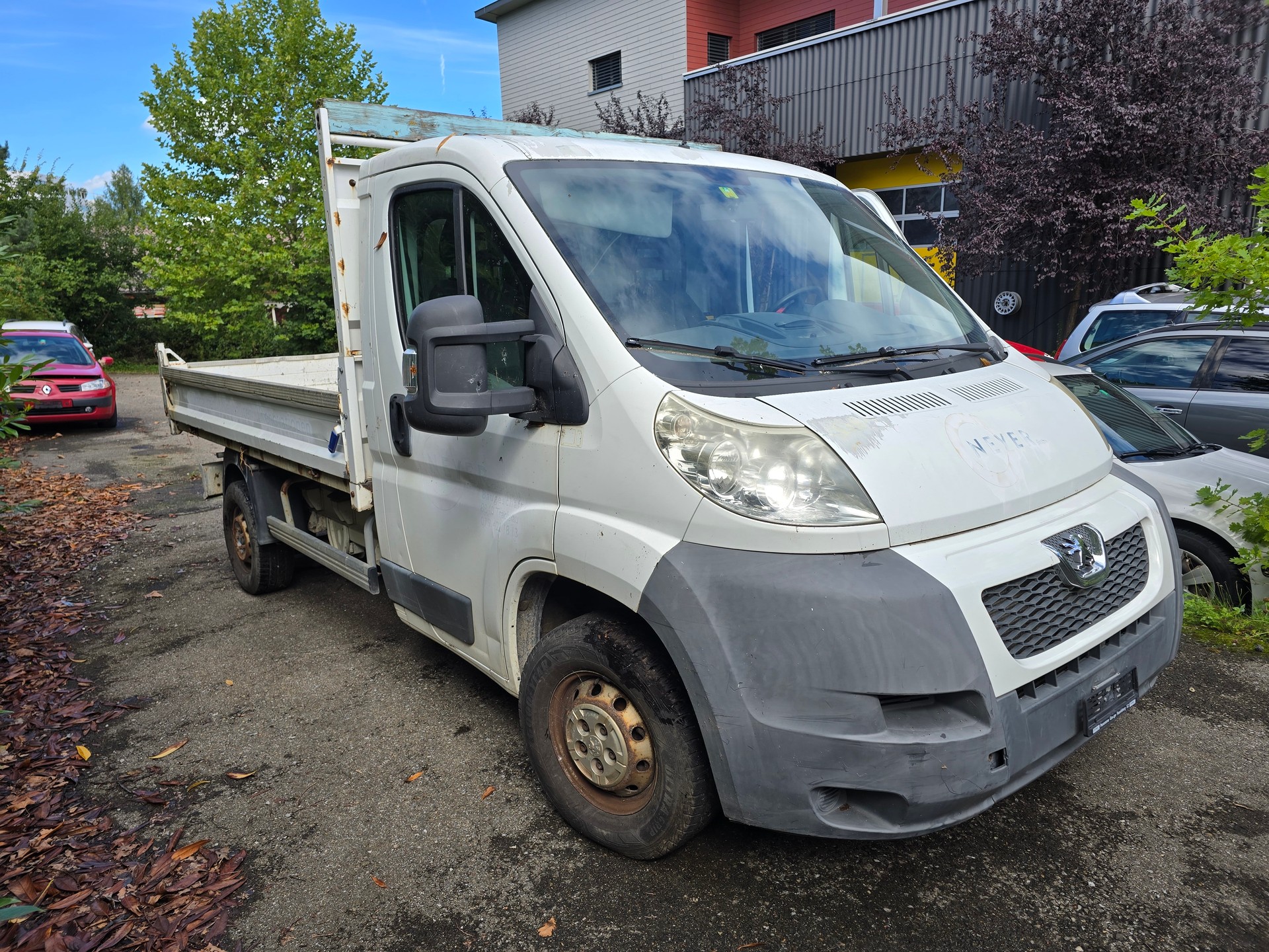 PEUGEOT Boxer 2.2 HDI 335 L2-image-1