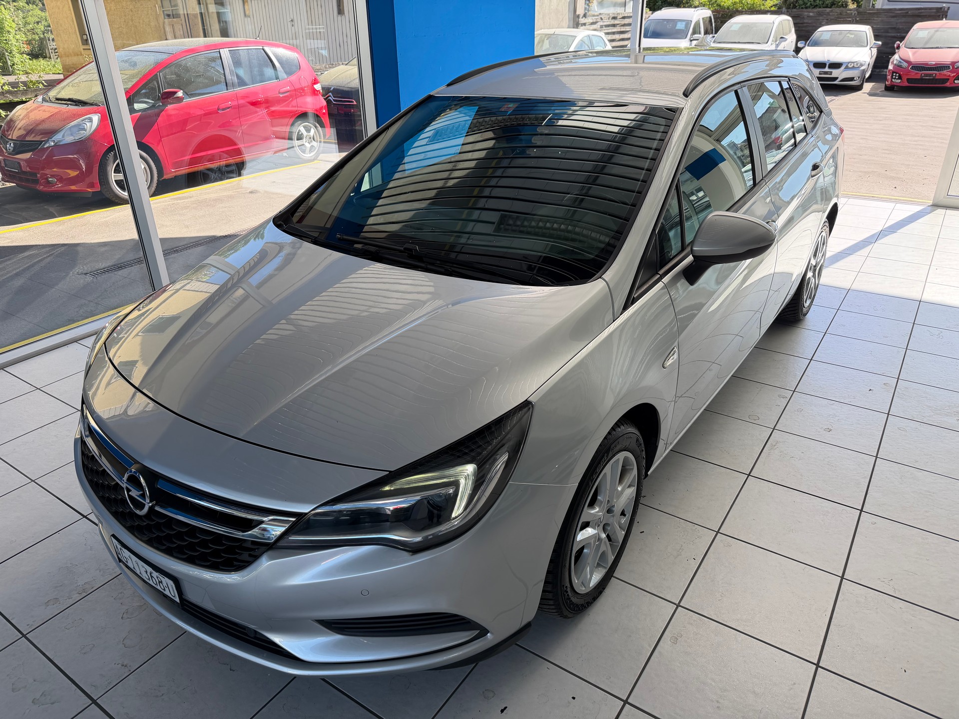 OPEL Astra Sports Tourer 1.6 CDTi ecoF Dynamic Automat-image-0
