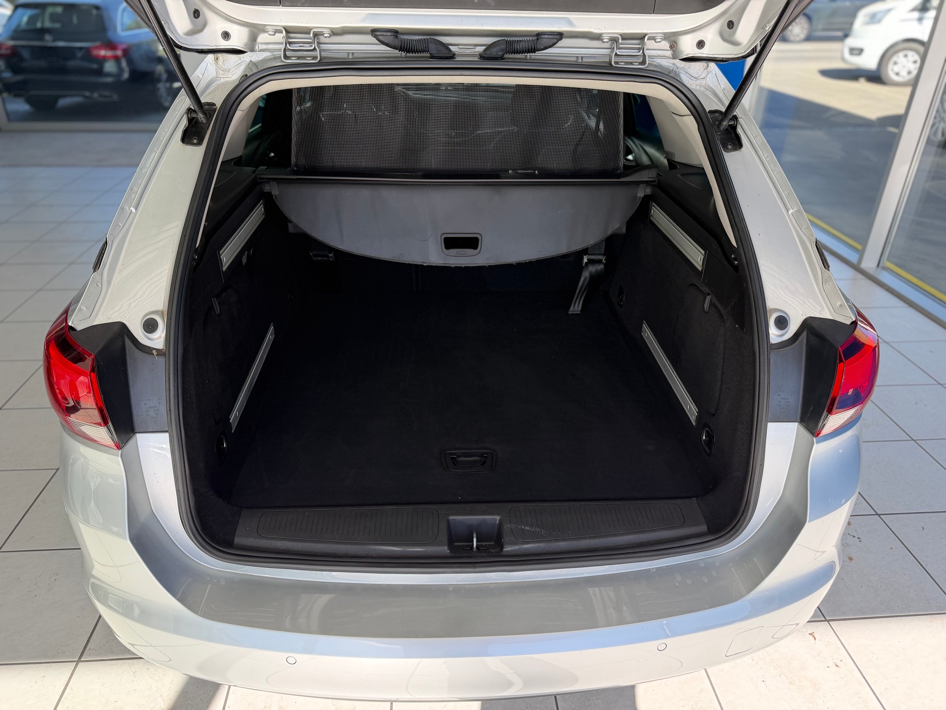 OPEL Astra Sports Tourer 1.6 CDTi ecoF Dynamic Automat-image-9