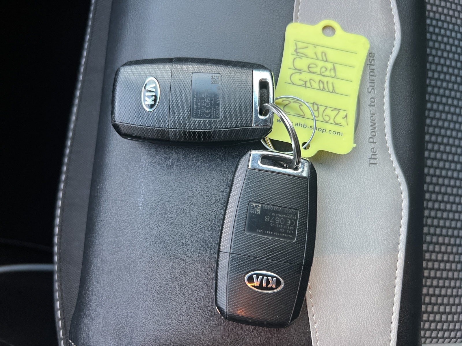 KIA Cee'd Sportswagon 1.6 GDi Trend DCT-image-20