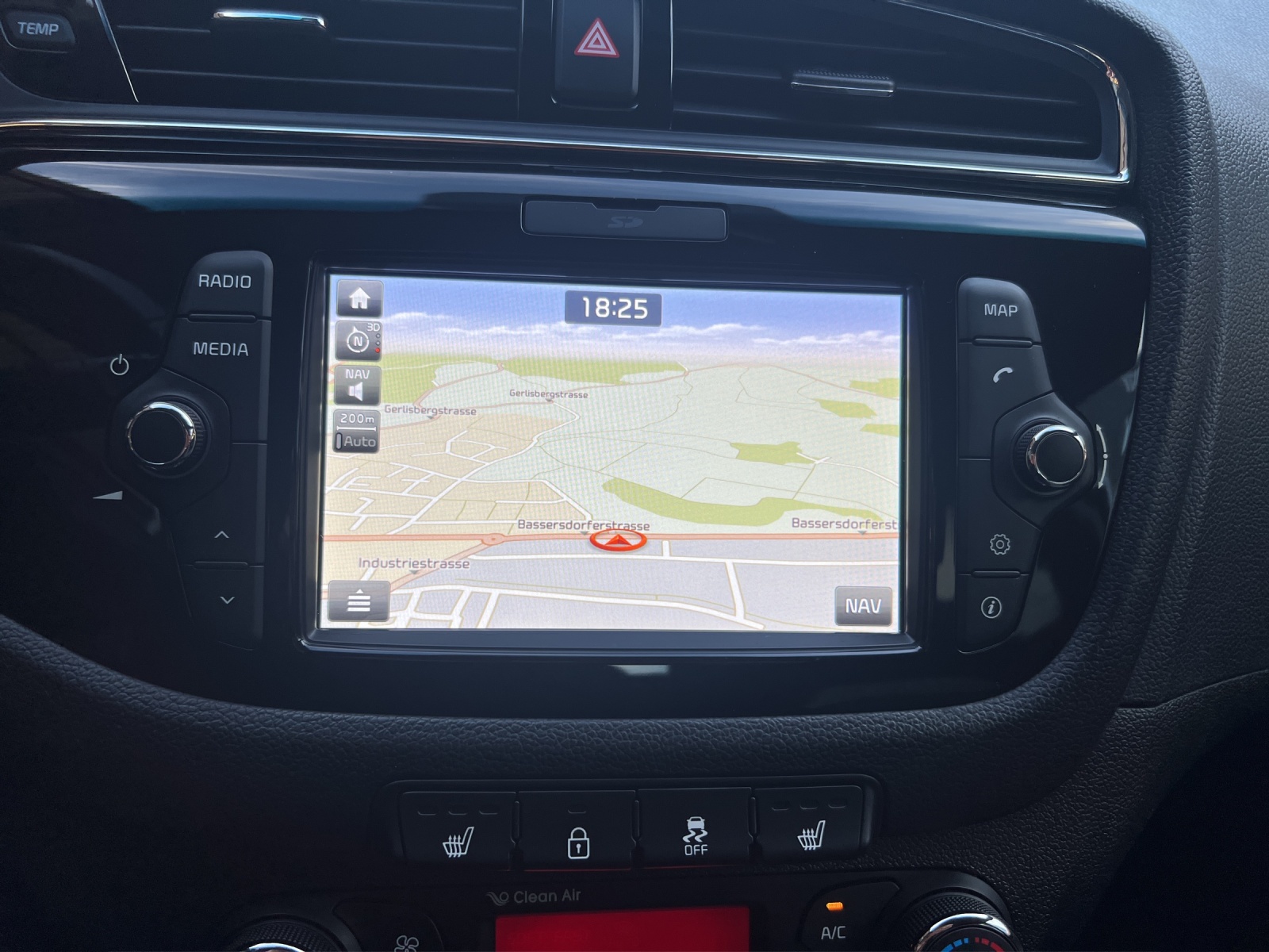 KIA Cee'd Sportswagon 1.6 GDi Trend DCT-image-10