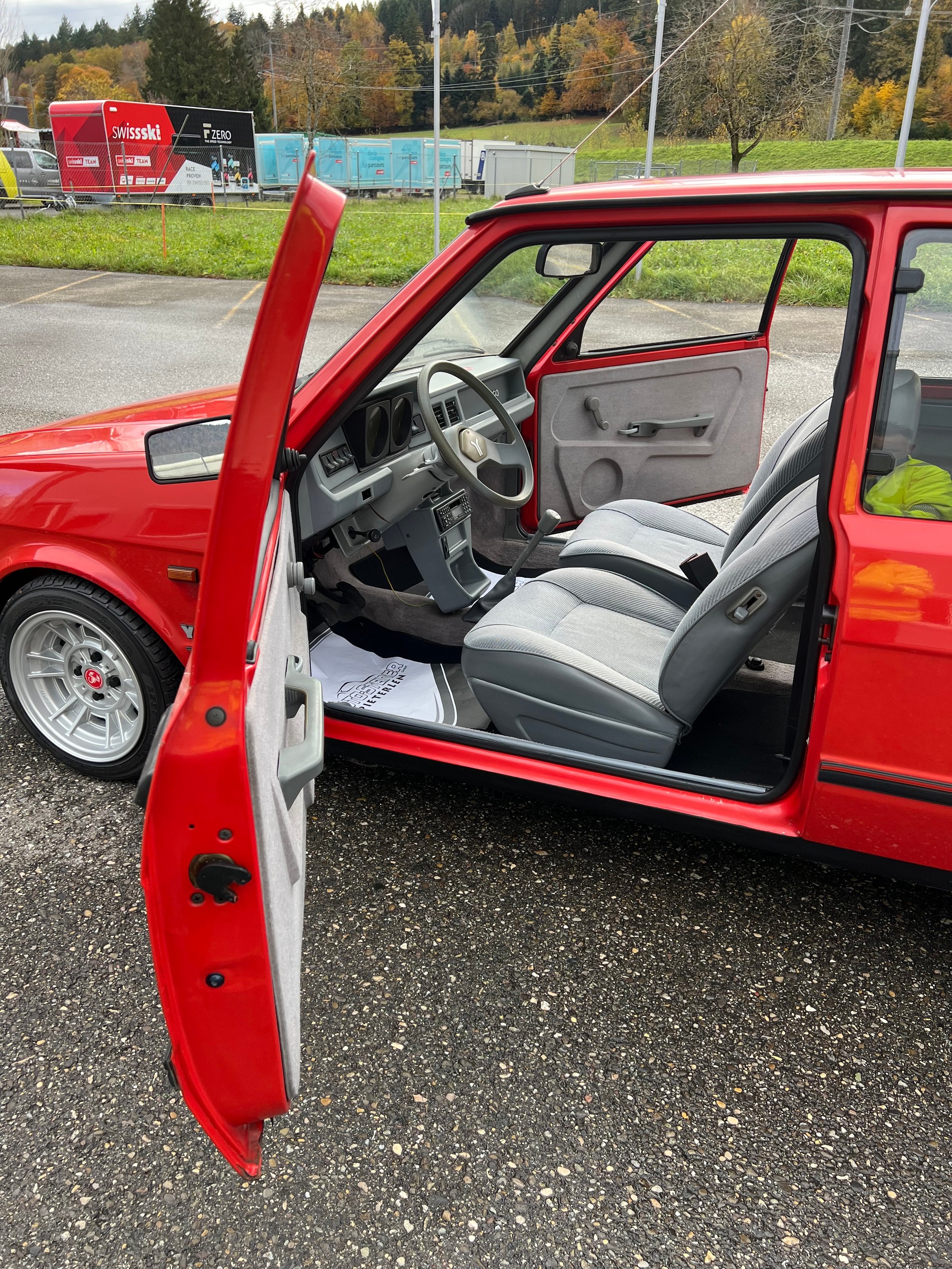 ZASTAVA "YUGO 45" MIT DEUTSCHEN PAPIERE. 13.20 A PAPIERE. SPORT ALU FELGEN. LÄUFT PERFEKT. 40 PS. BENZIN. "BLICKFANG" !!! 8`900.--image-13