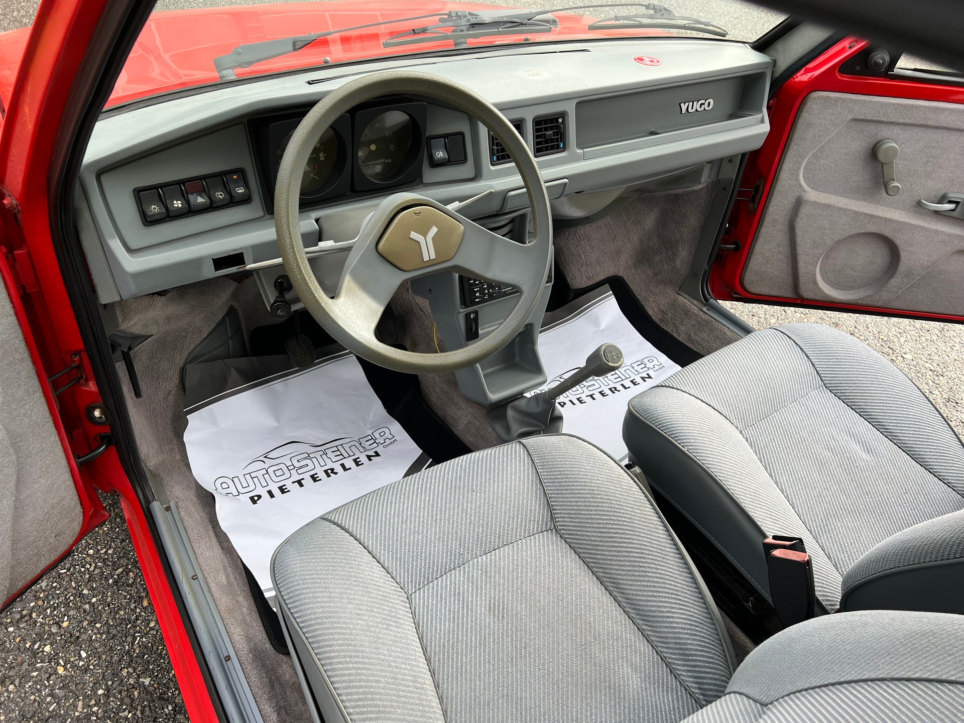 ZASTAVA "YUGO 45" MIT DEUTSCHEN PAPIERE. 13.20 A PAPIERE. SPORT ALU FELGEN. LÄUFT PERFEKT. 40 PS. BENZIN. "BLICKFANG" !!! 8`900.--image-14