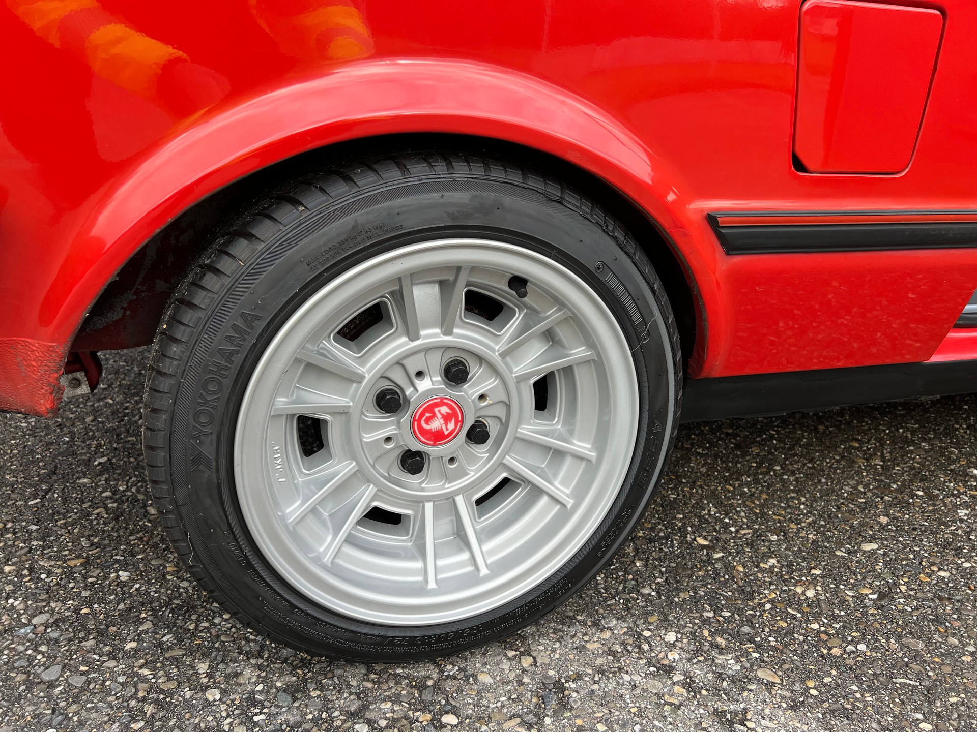 ZASTAVA "YUGO 45" MIT DEUTSCHEN PAPIERE. 13.20 A PAPIERE. SPORT ALU FELGEN. LÄUFT PERFEKT. 40 PS. BENZIN. "BLICKFANG" !!! 8`900.--image-18