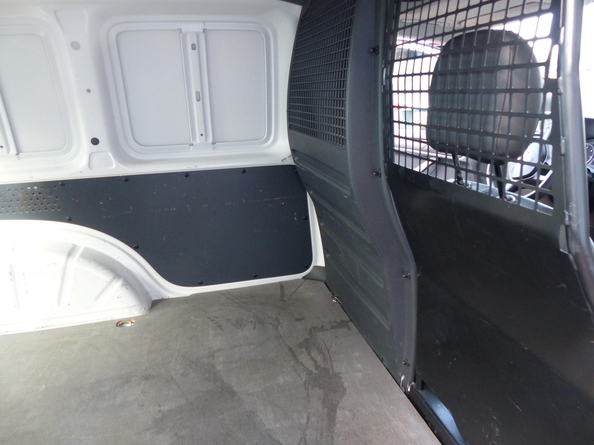 VW Caddy 2.0TDI BlueMotion Technology DSG-image-12