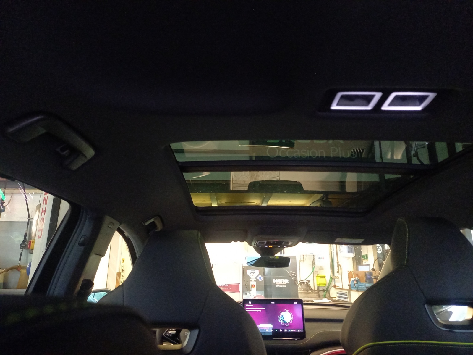 SKODA Enyaq RS 4x4-image-7