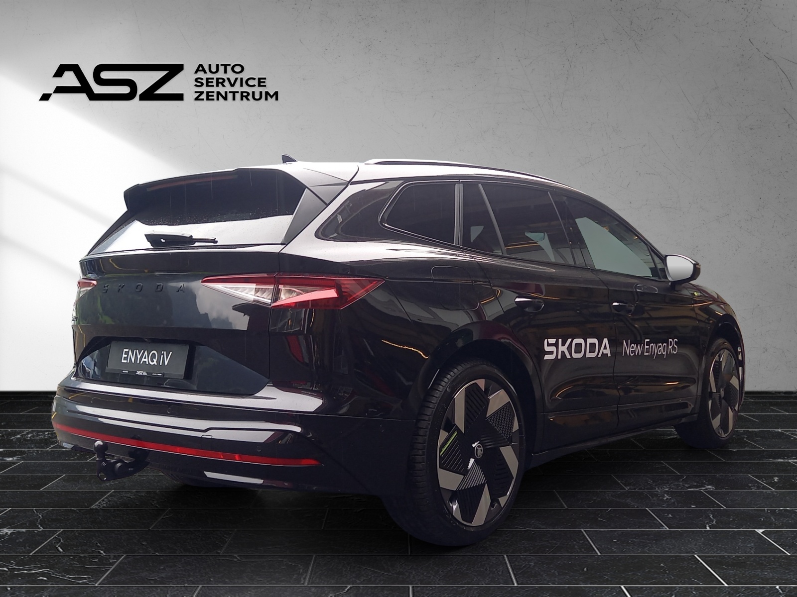 SKODA Enyaq RS 4x4-image-2