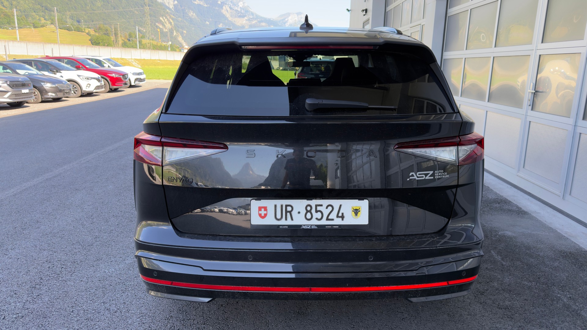 SKODA Enyaq RS 4x4-image-2