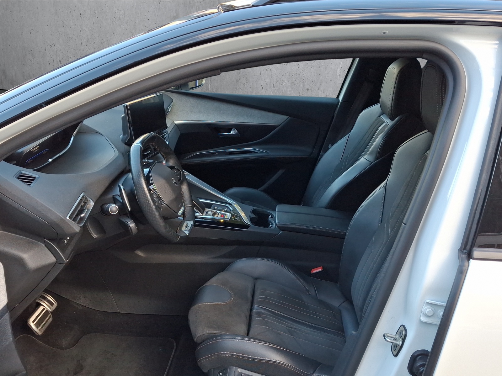 Image PEUGEOT 3008 3008 1.6 Plug-in Hybrid4 GT Pack