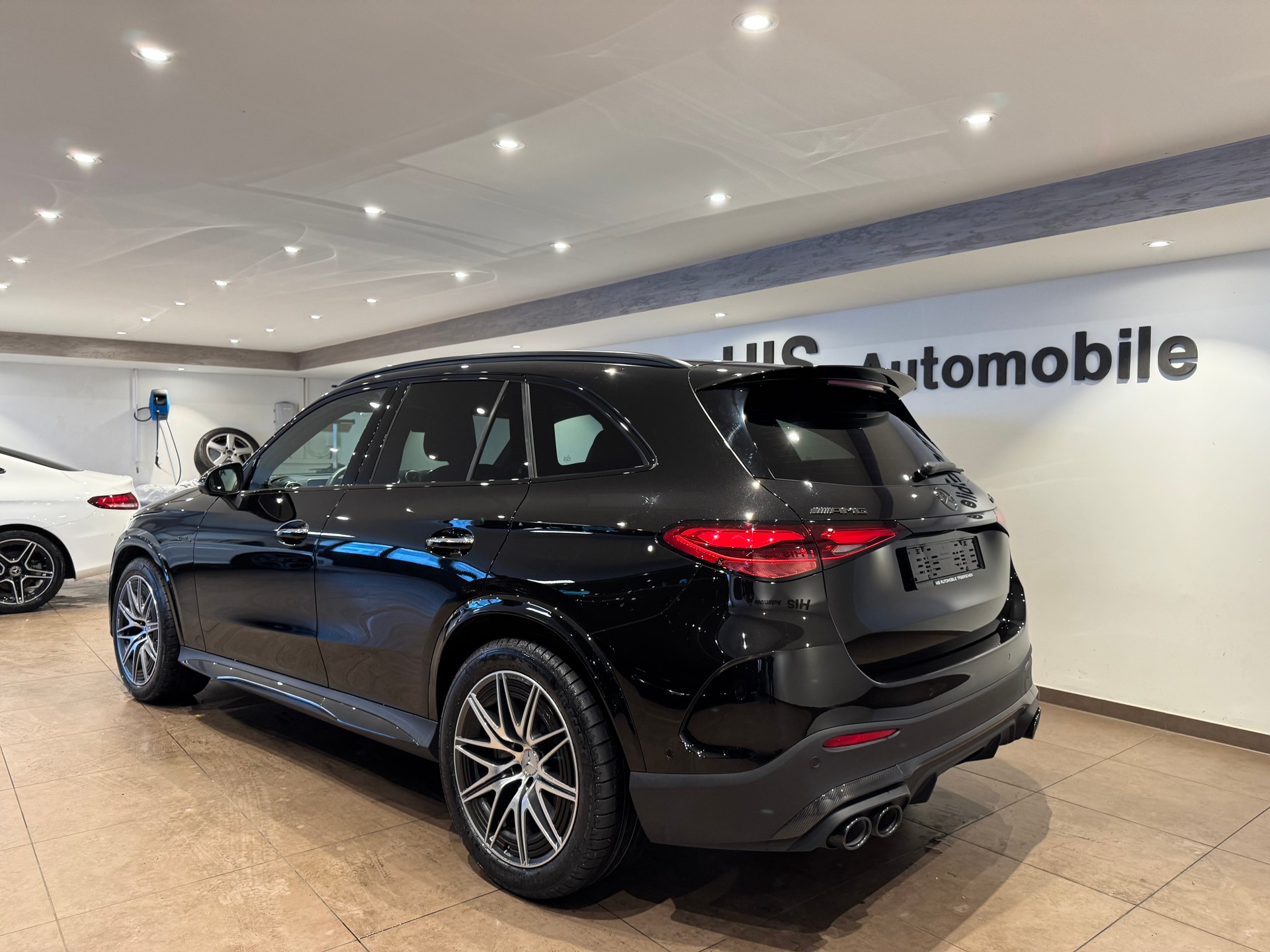 MERCEDES-BENZ GLC 43 AMG Executive Edition 4matic-image-3
