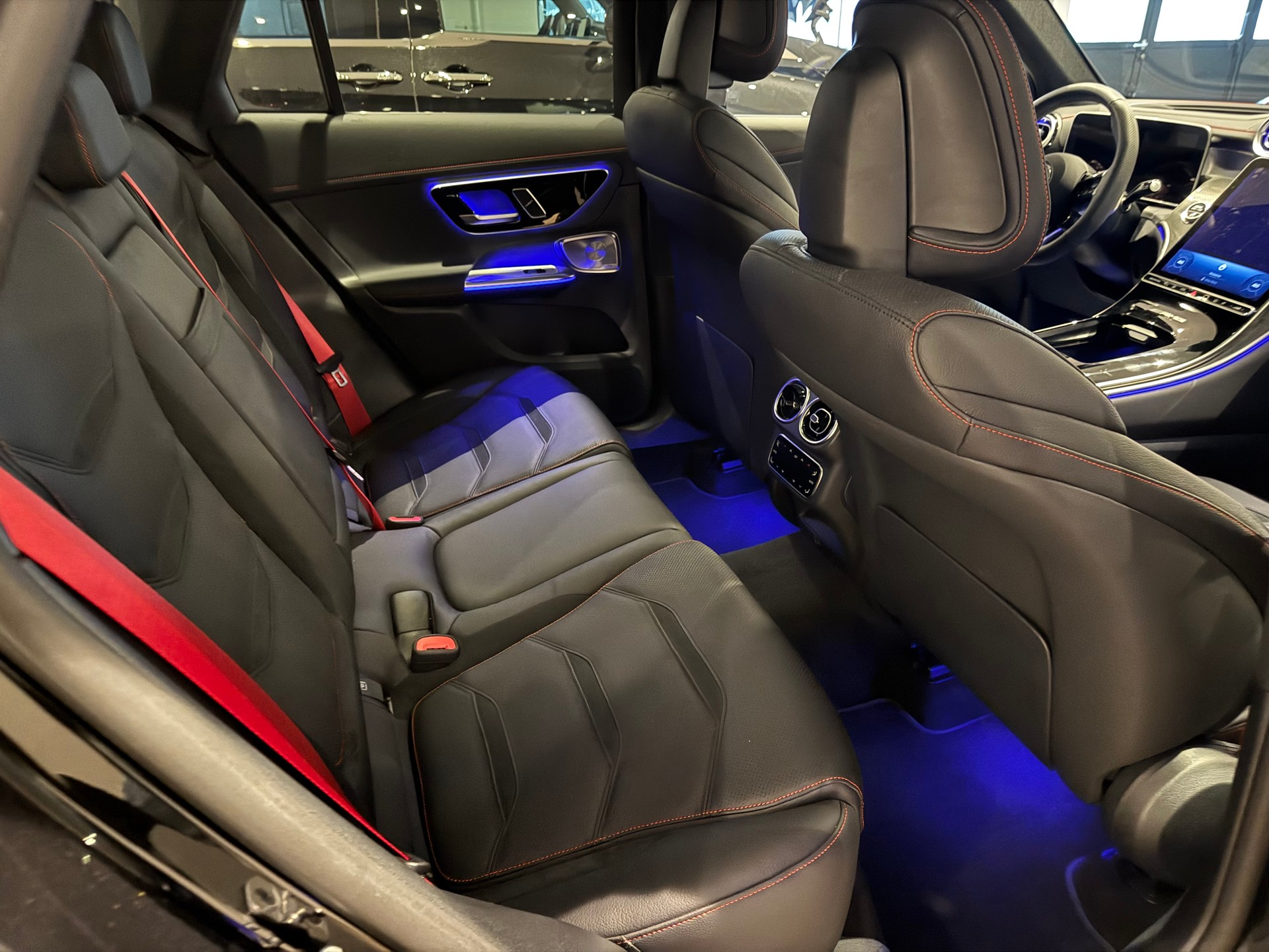 MERCEDES-BENZ GLC 43 AMG Executive Edition 4matic-image-12