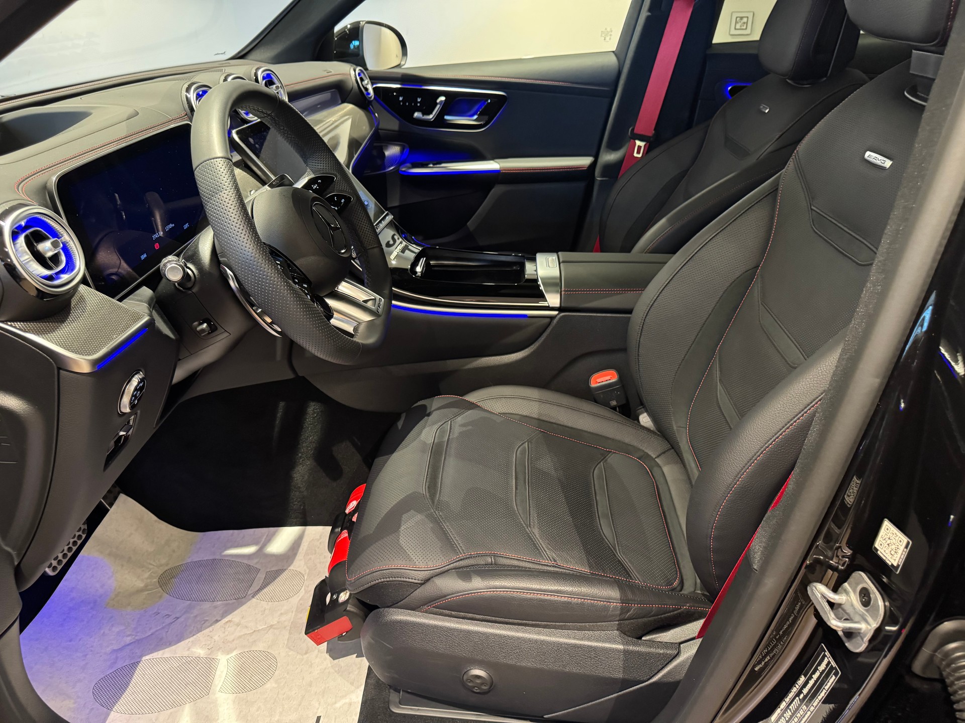 MERCEDES-BENZ GLC 43 AMG Executive Edition 4matic-image-14