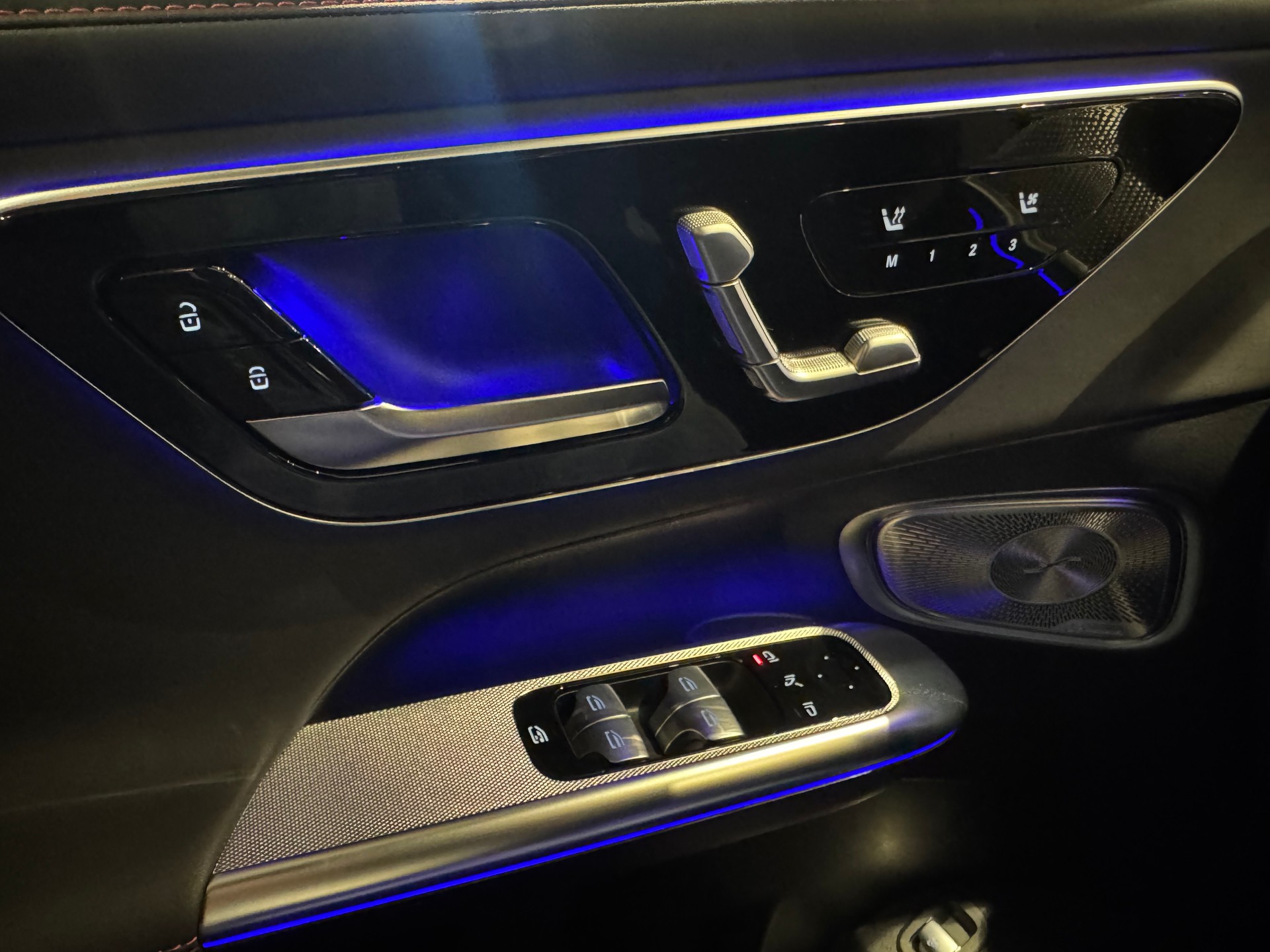 MERCEDES-BENZ GLC 43 AMG Executive Edition 4matic-image-18