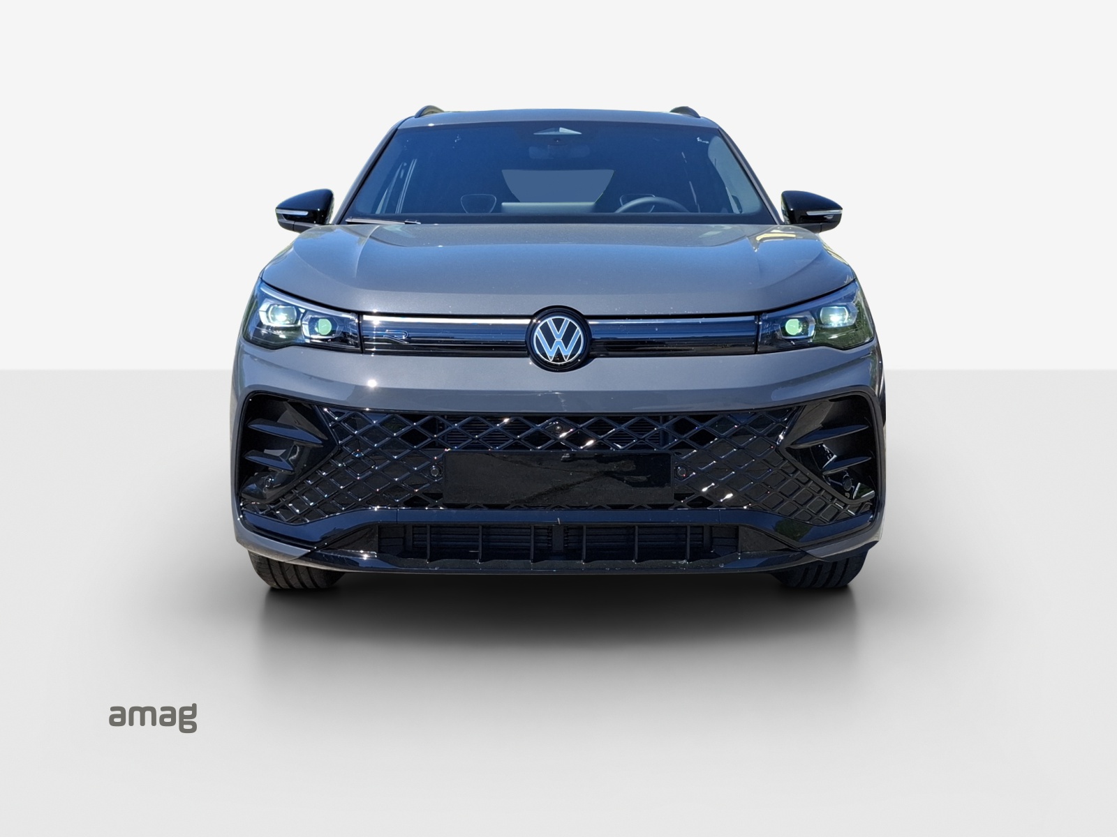 VW Tiguan 2.0 TSI DSG R-Line 4Motion-image-6