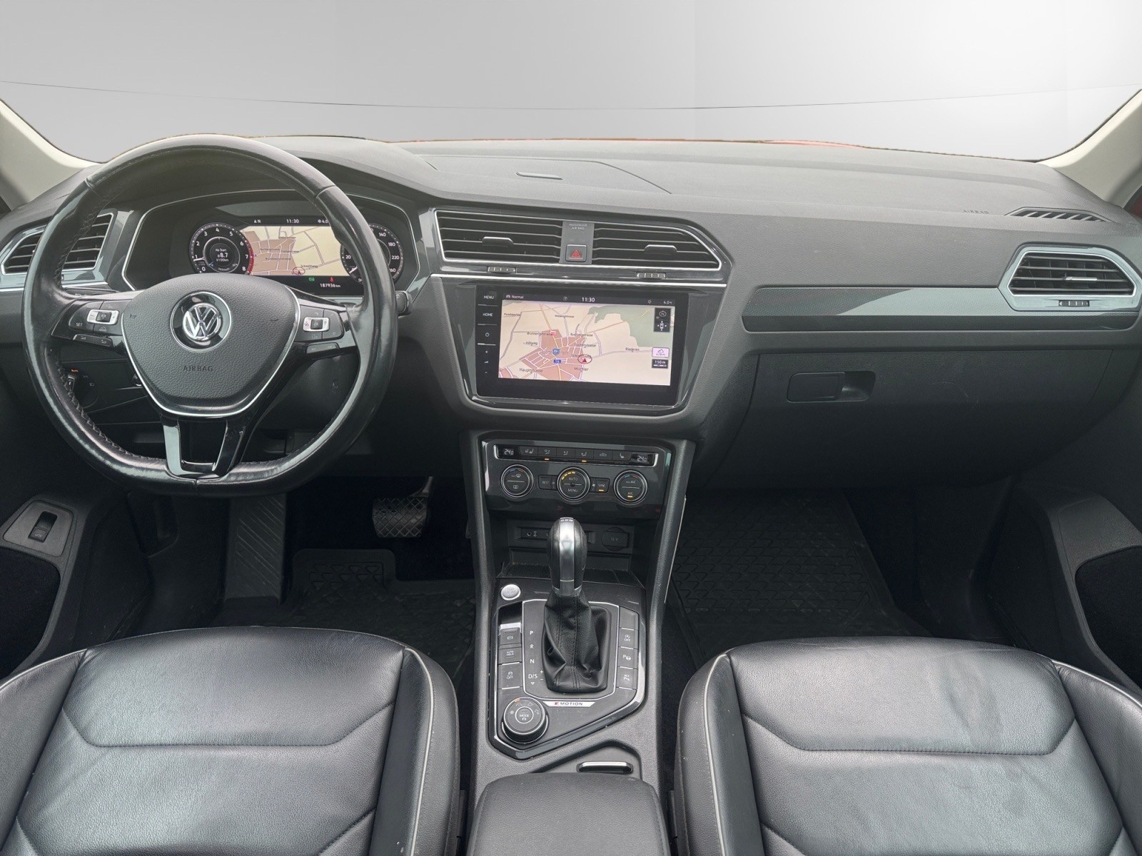 VW Tiguan 2.0TSI Highline 4Motion DSG-image-10