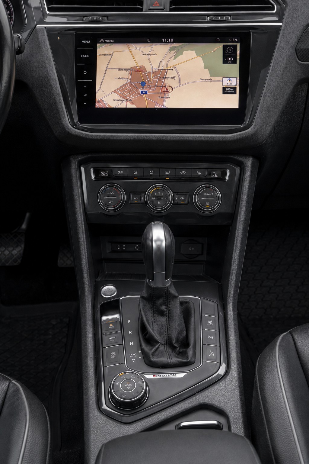 VW Tiguan 2.0TSI Highline 4Motion DSG-image-11