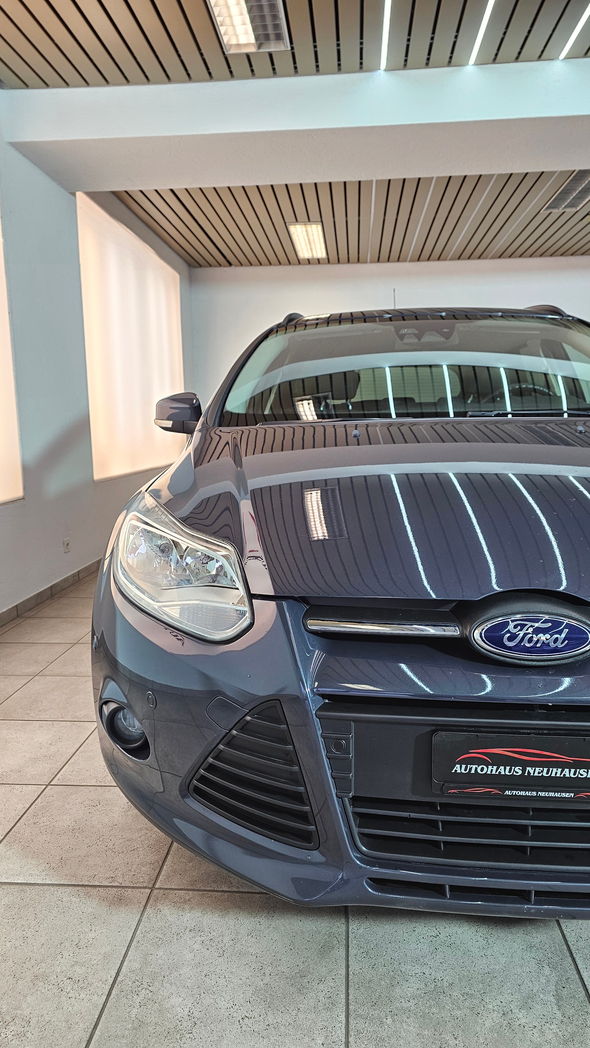 FORD Focus 1.0 SCTi Titanium-image-3