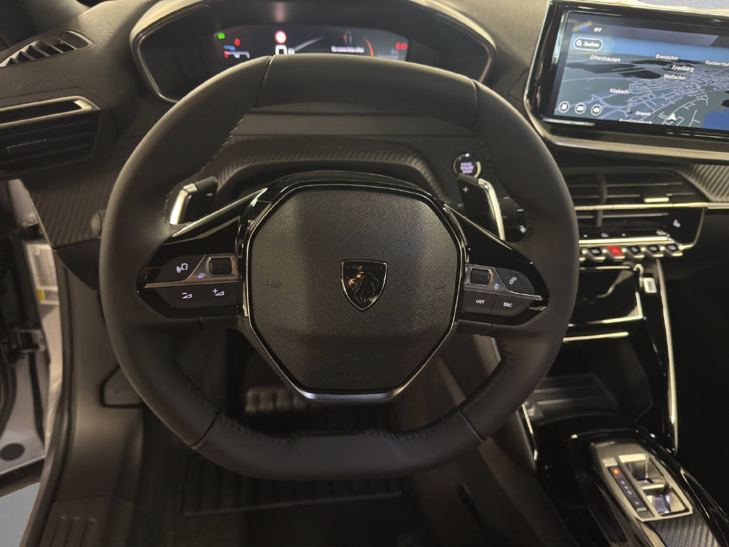 PEUGEOT 2008 Allure Premium Hybrid-image-11