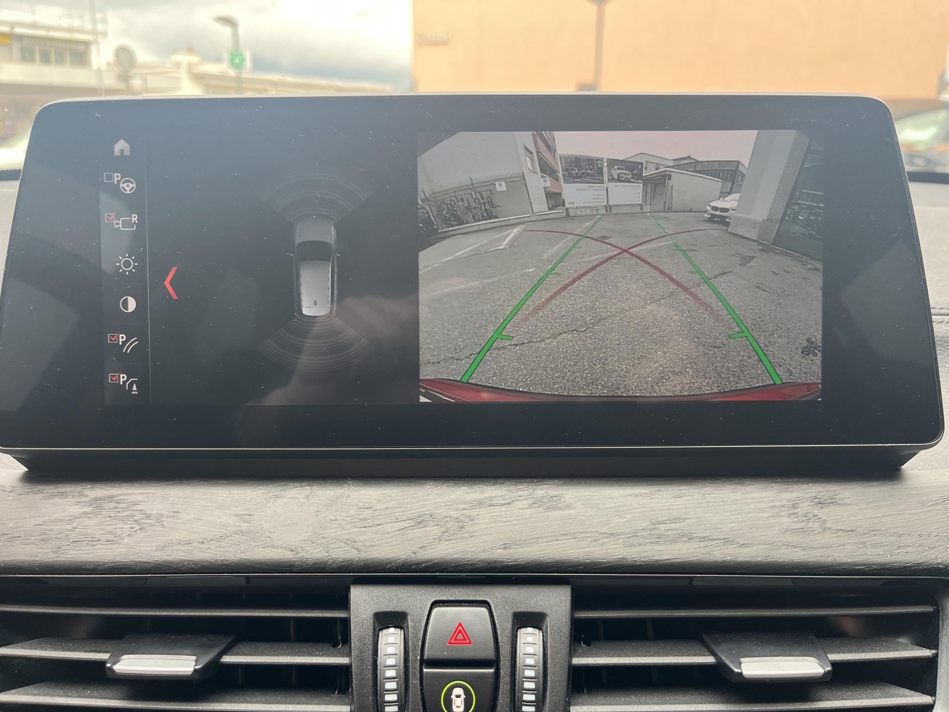 BMW X1 xDrive 25e-image-15