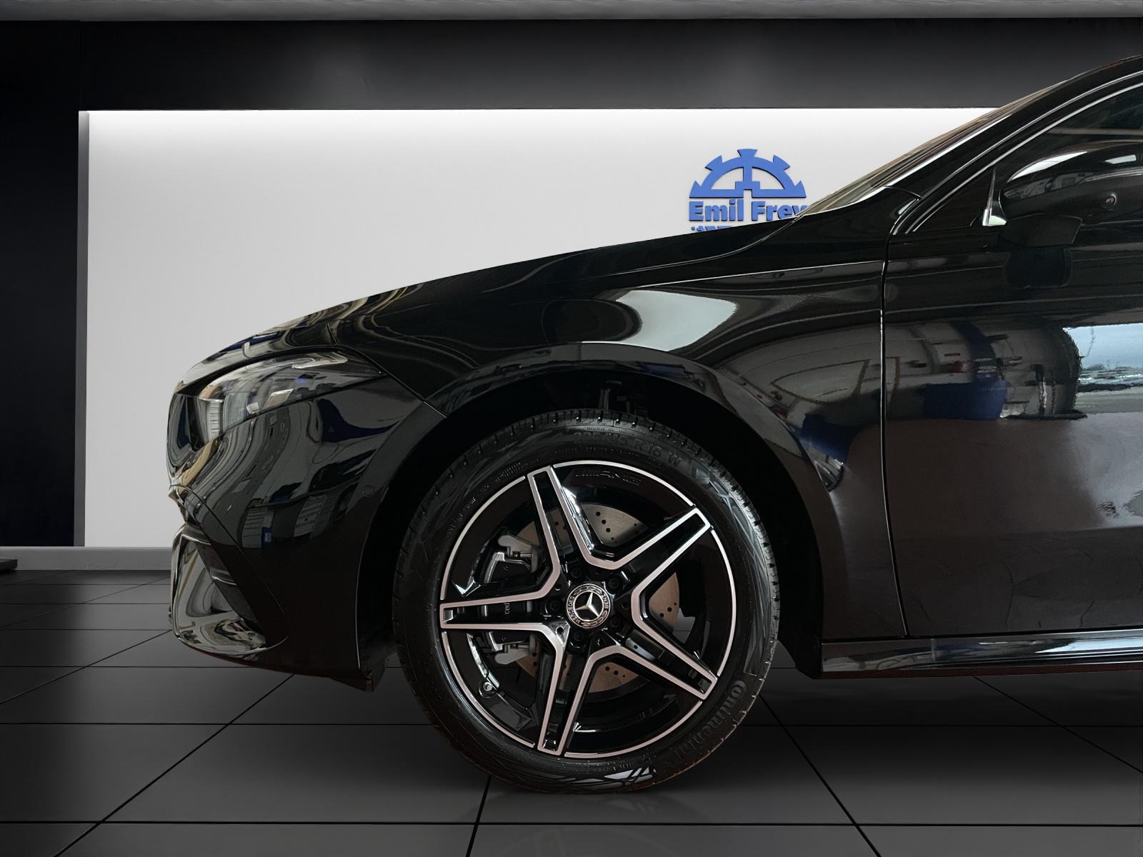 MERCEDES-BENZ A 250 e EQ Star AMG Line-image-9