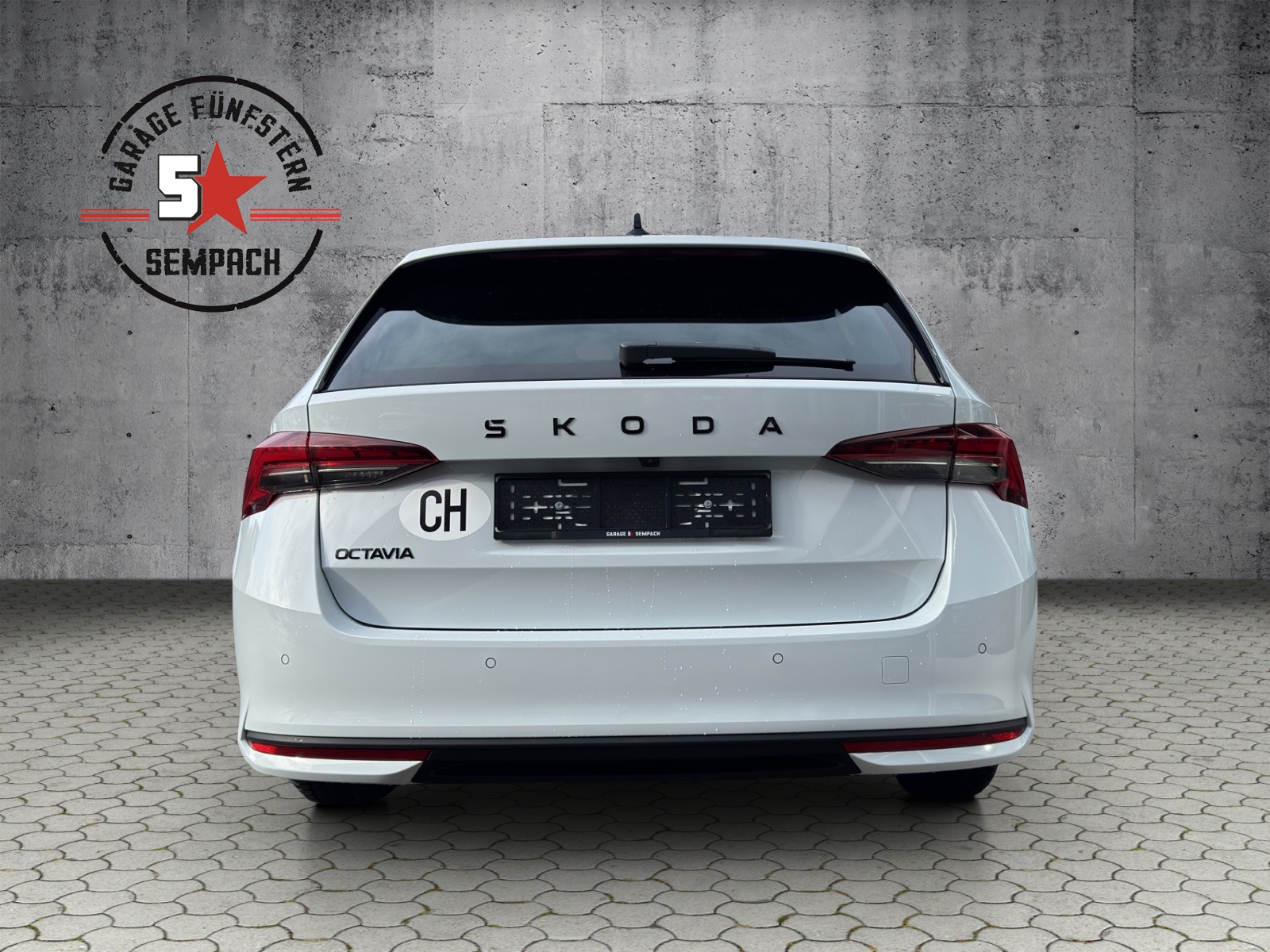 SKODA Octavia Combi 1.5 TSI mHEV DSG Sport Line-image-3