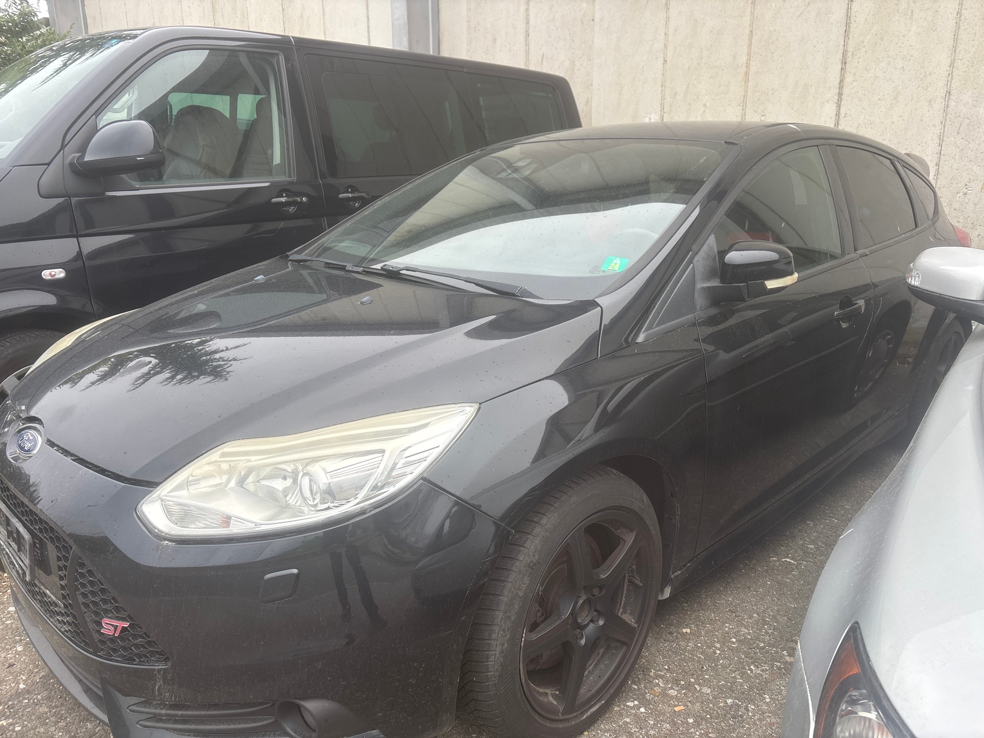 FORD Focus 2.0 SCTi ST-3-image-5