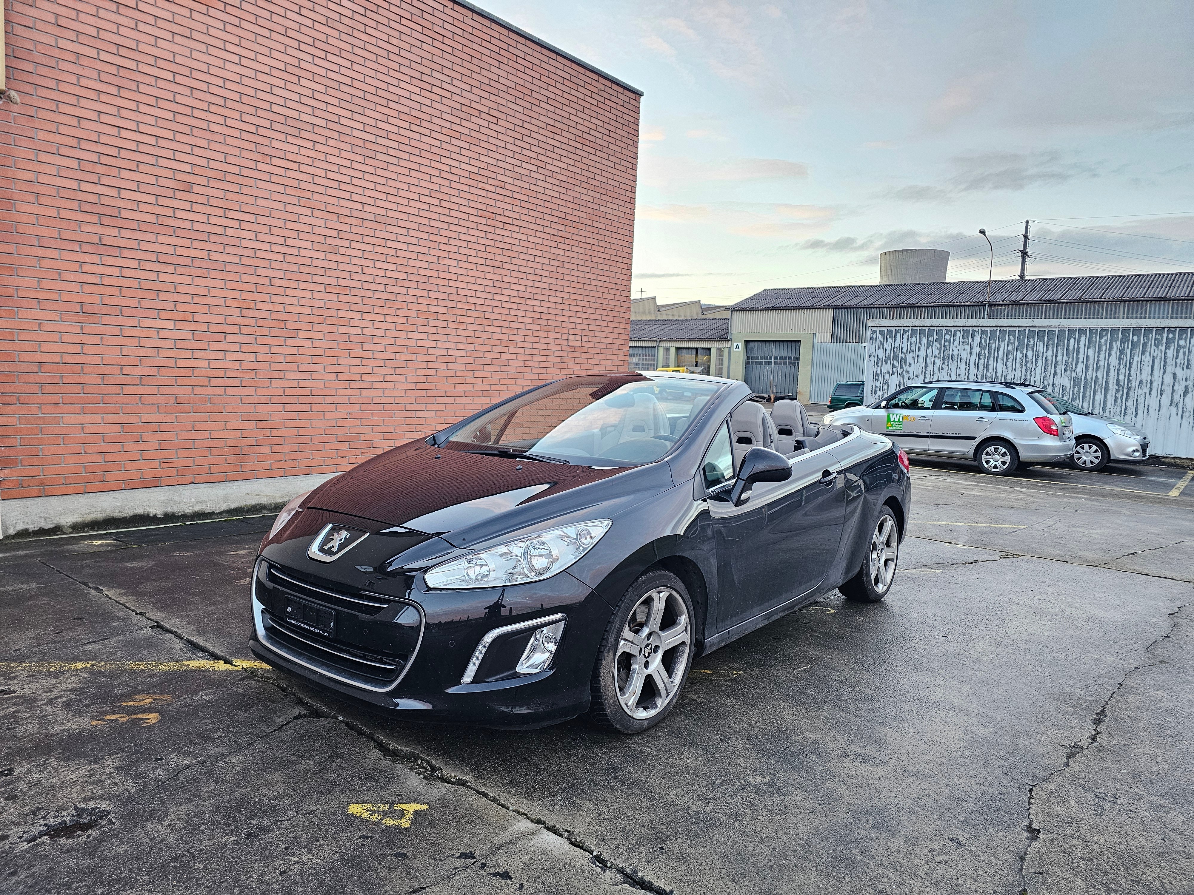 Car photo