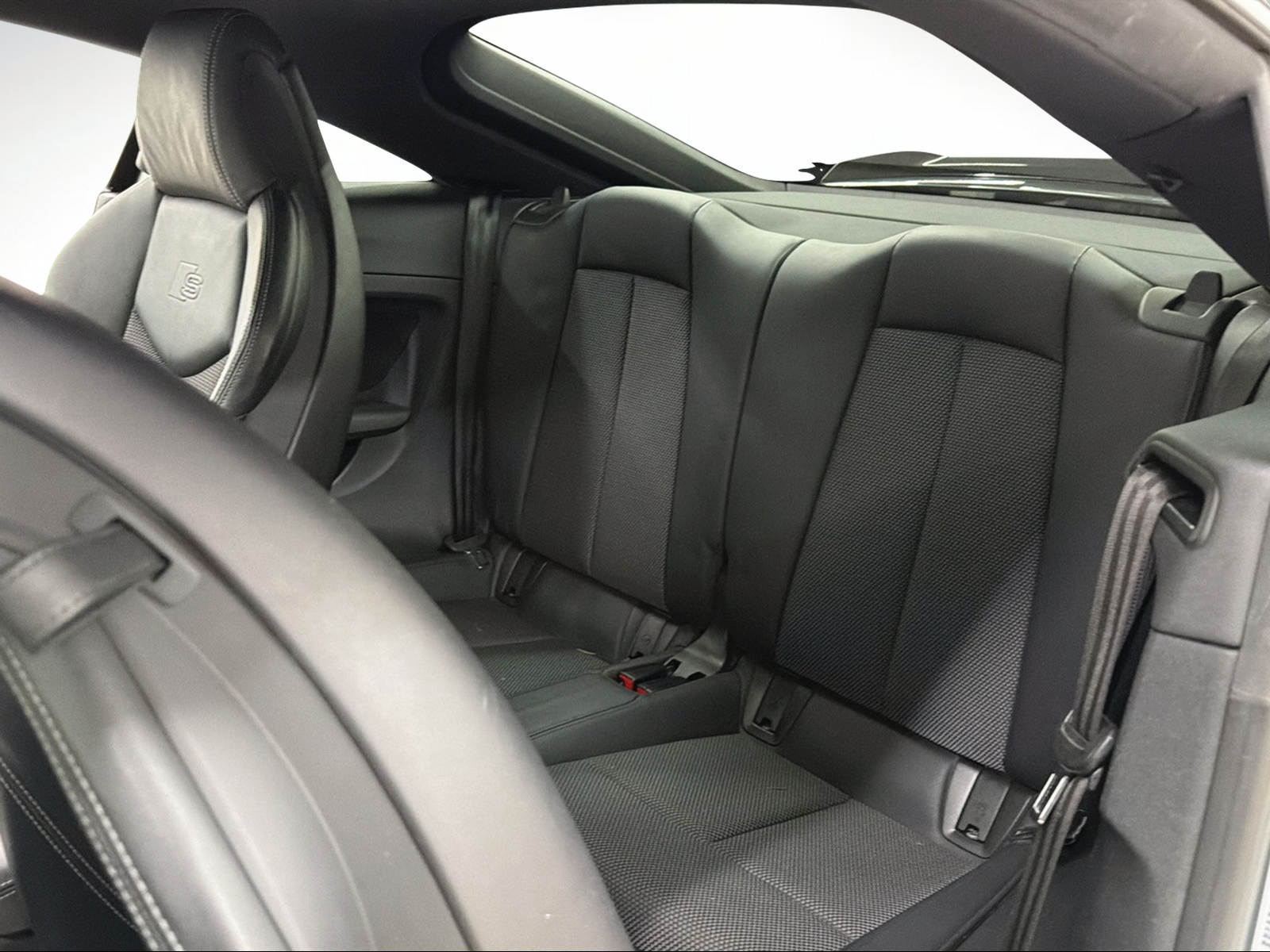 AUDI TT Coupé 40 TFSI S-Line Nano Gray Metallic S-tronic | RF-Kamera | virtual cockpit | MMI Plus | LED |-image-8