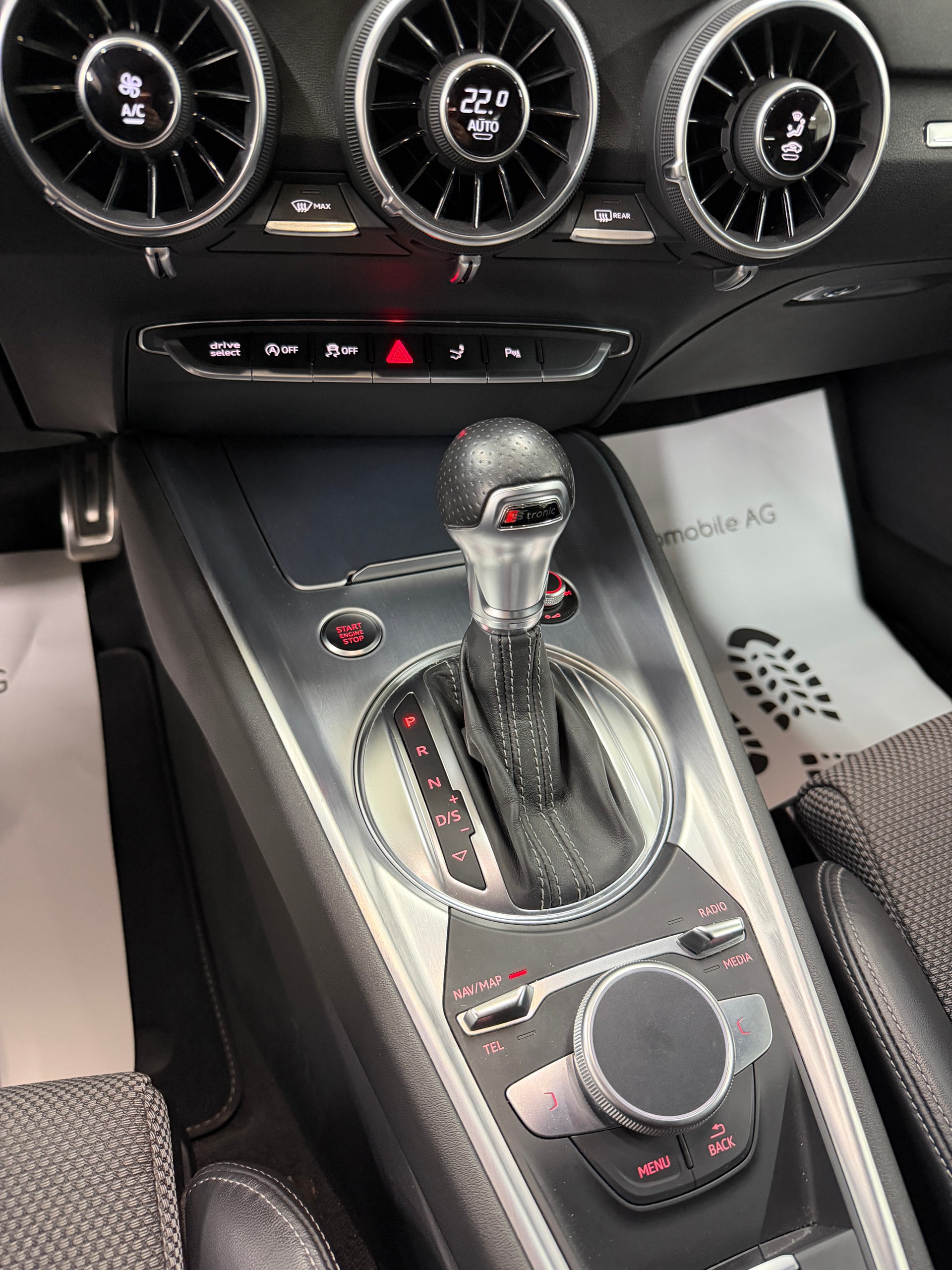 AUDI TT Coupé 40 TFSI S-Line Nano Gray Metallic S-tronic | RF-Kamera | virtual cockpit | MMI Plus | LED |-image-13