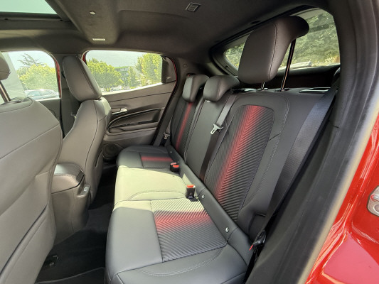 ALFA ROMEO Junior 1.2 Hybrid Q4-image-8