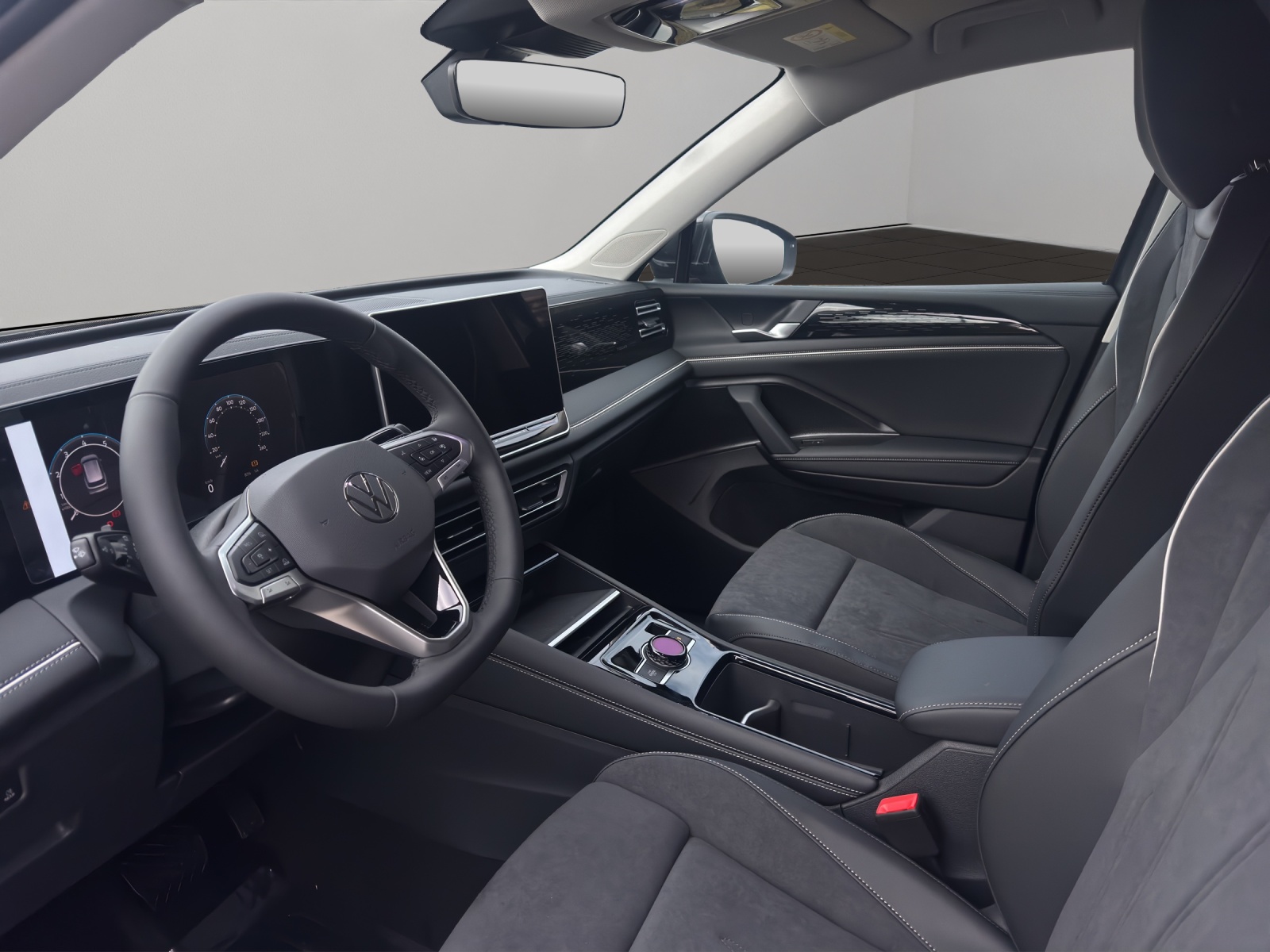 VW Tiguan 2.0 TSI DSG Elegance 4Motion-image-3