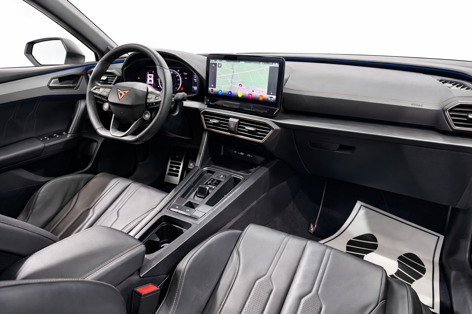 CUPRA LEON VZ 2.0 TSI DSG * Panorama-Glasdach * Schalensitze*-image-9