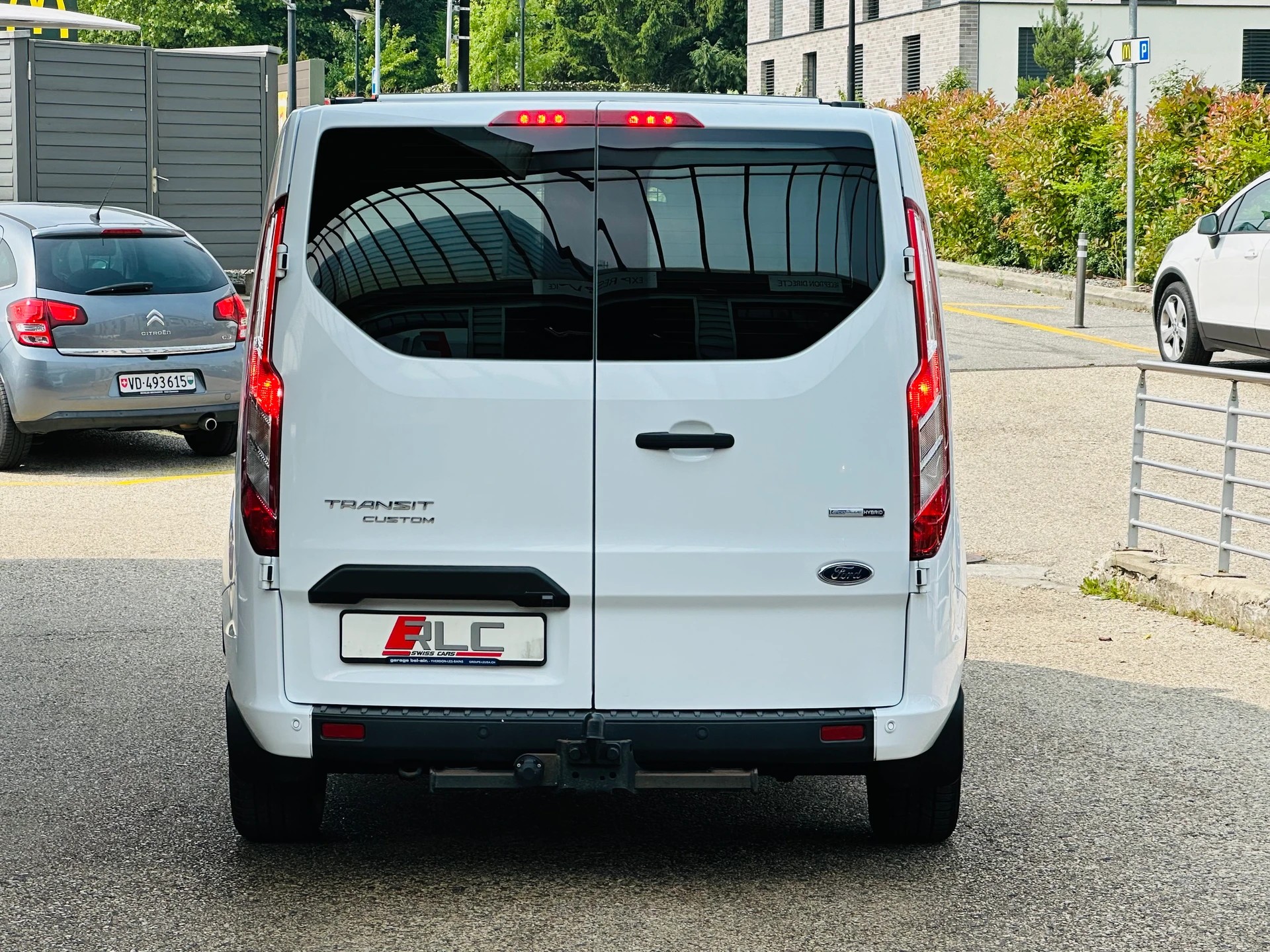 FORD Transit Custom Van 300 L1H1 DK Trend HEV1-image-9