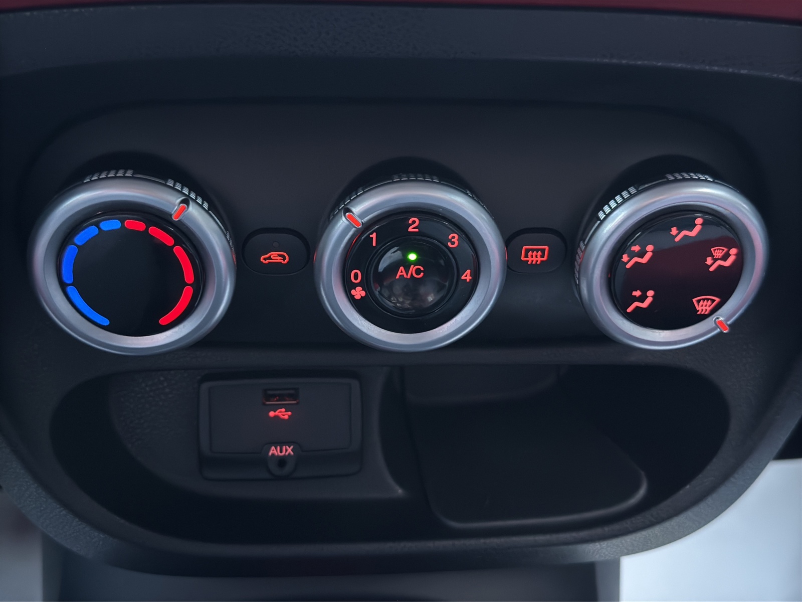 FIAT 500L 0.9 Twinair turbo Pop Star-image-12