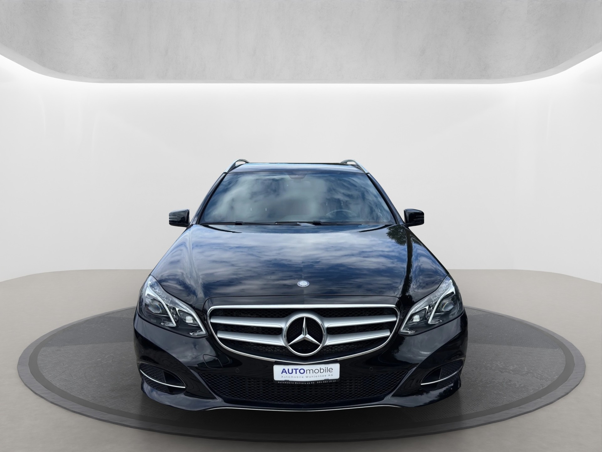 MERCEDES-BENZ E 250 BlueTEC Avantgarde 9G-Tronic-showroom-element-2