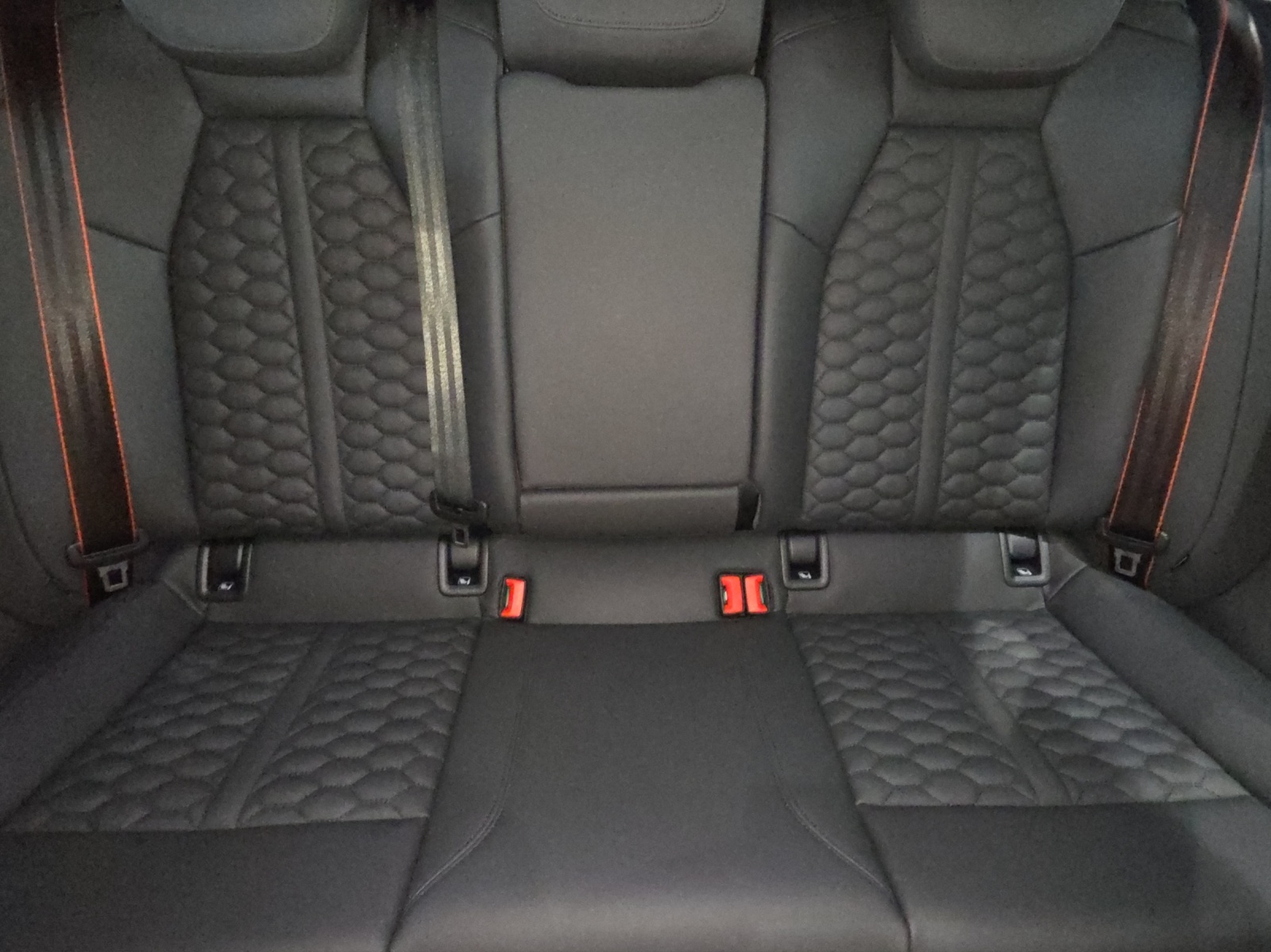 AUDI RS3 Sportback 2.5 TSI quattro S-tronic-image-7