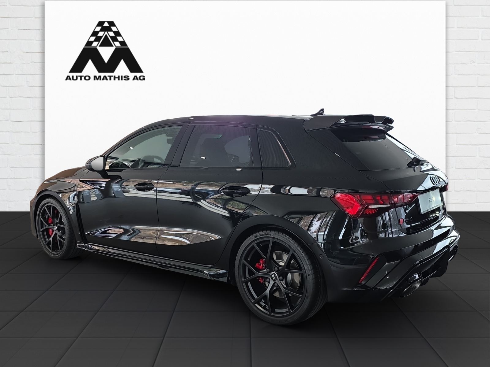 AUDI RS3 Sportback 2.5 TSI quattro S-tronic-showroom-element-3