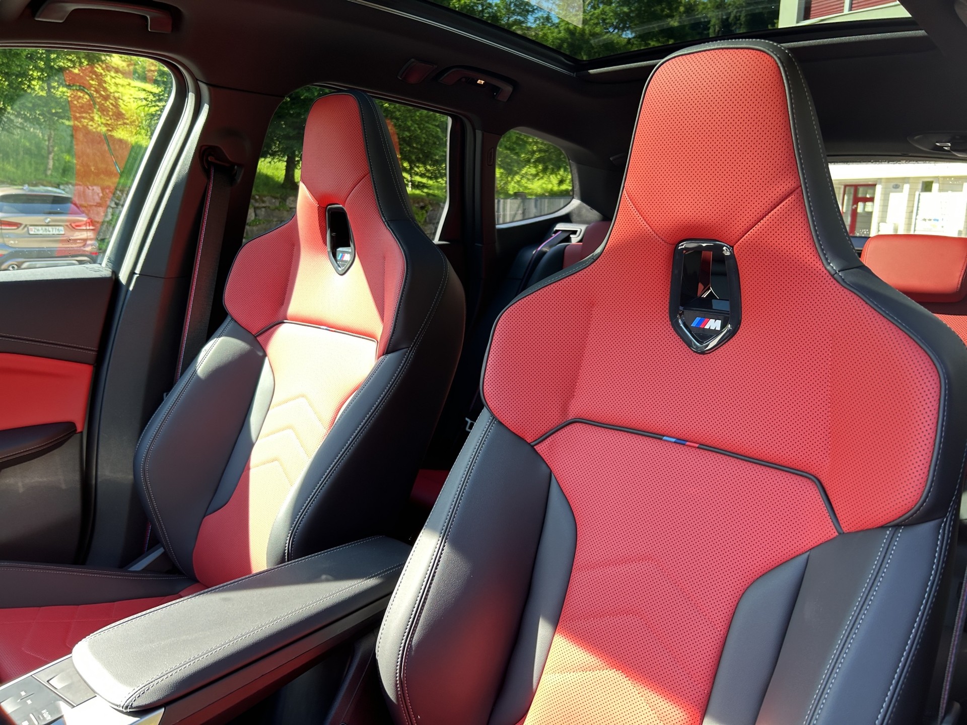 BMW X1 xDrive M35i-image-22