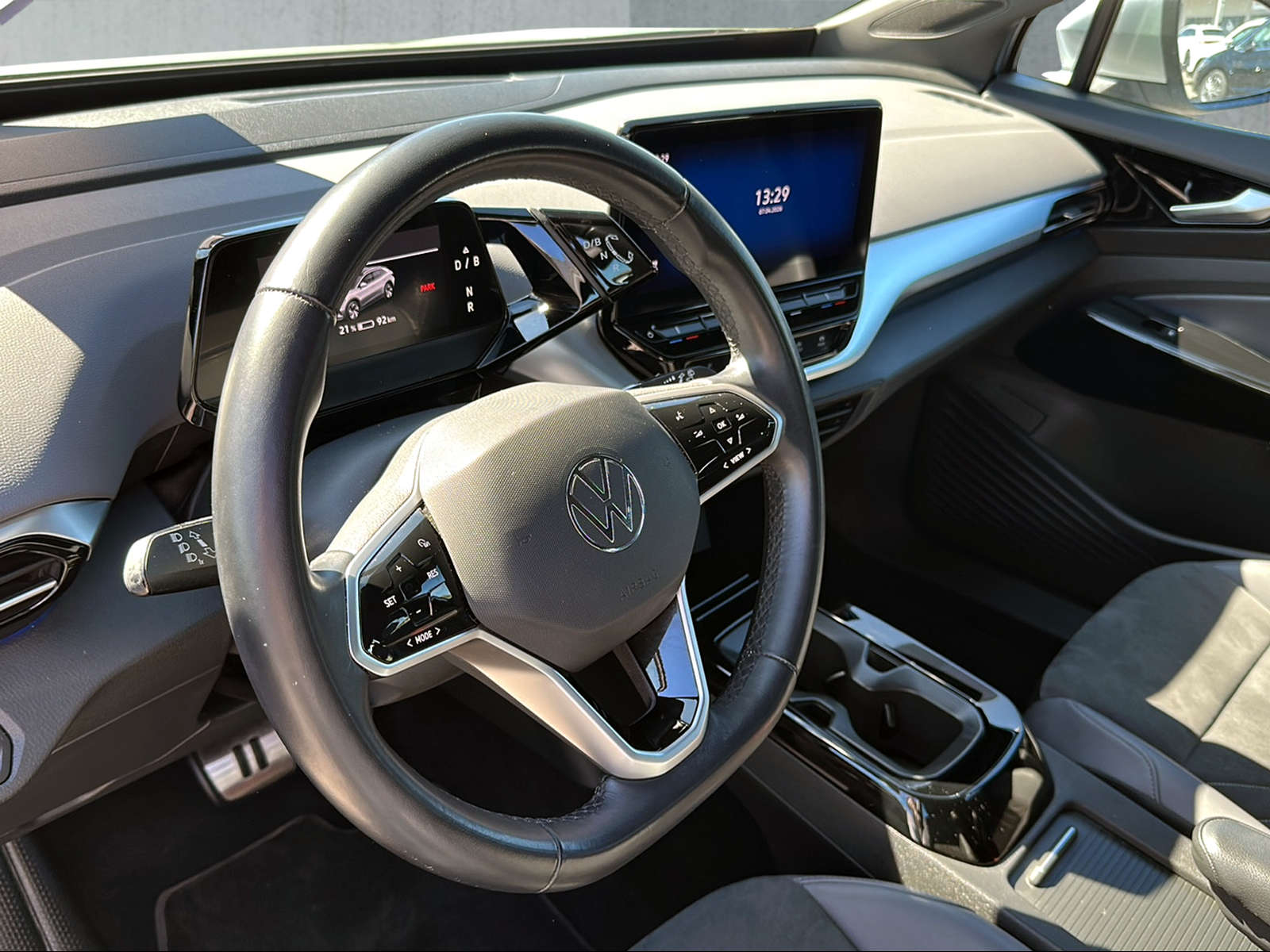 VW ID.4 Pro Performance 77 kWh-image-2